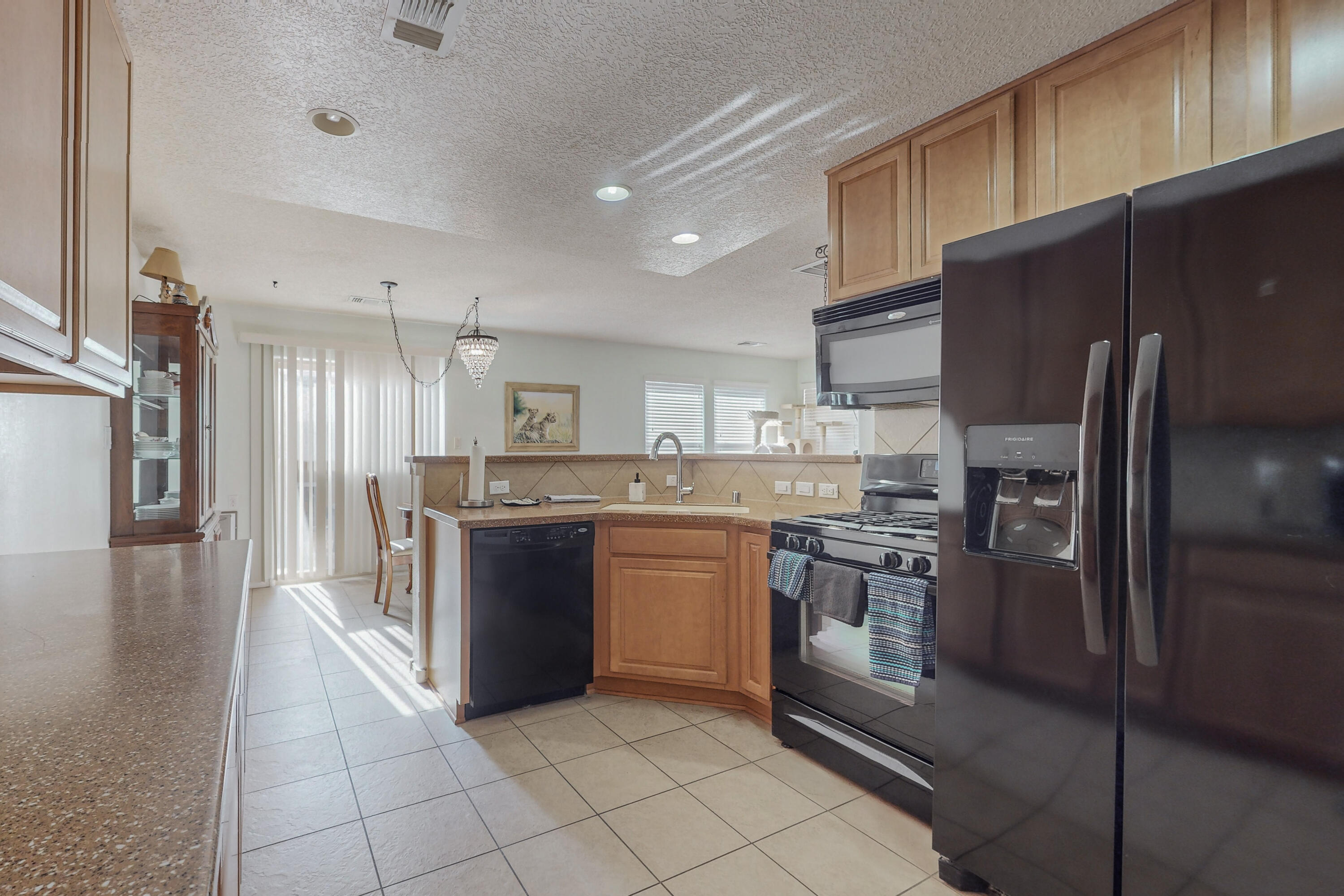 10928 Arguello Trail NE