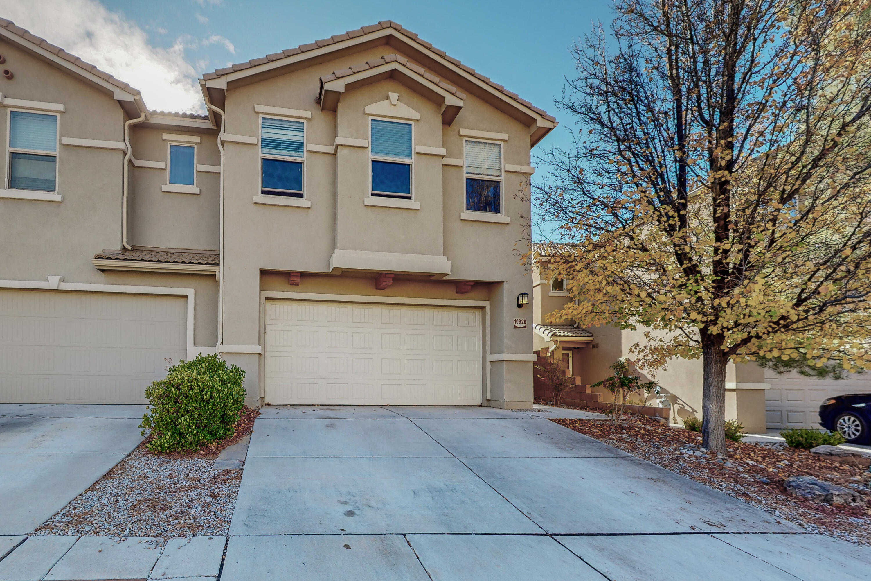 10928 Arguello Trail NE