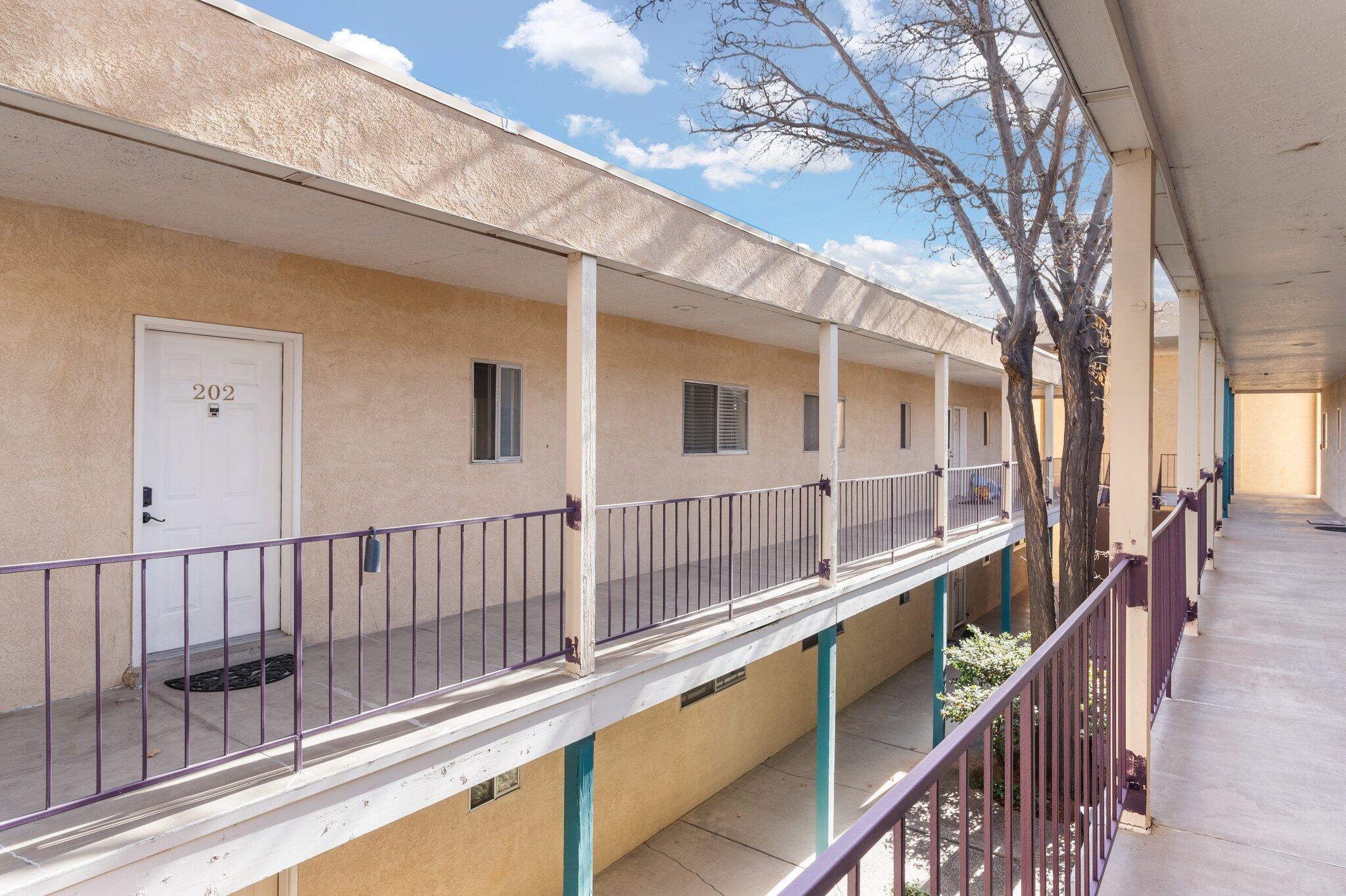 4200 Montgomery Boulevard NE 202