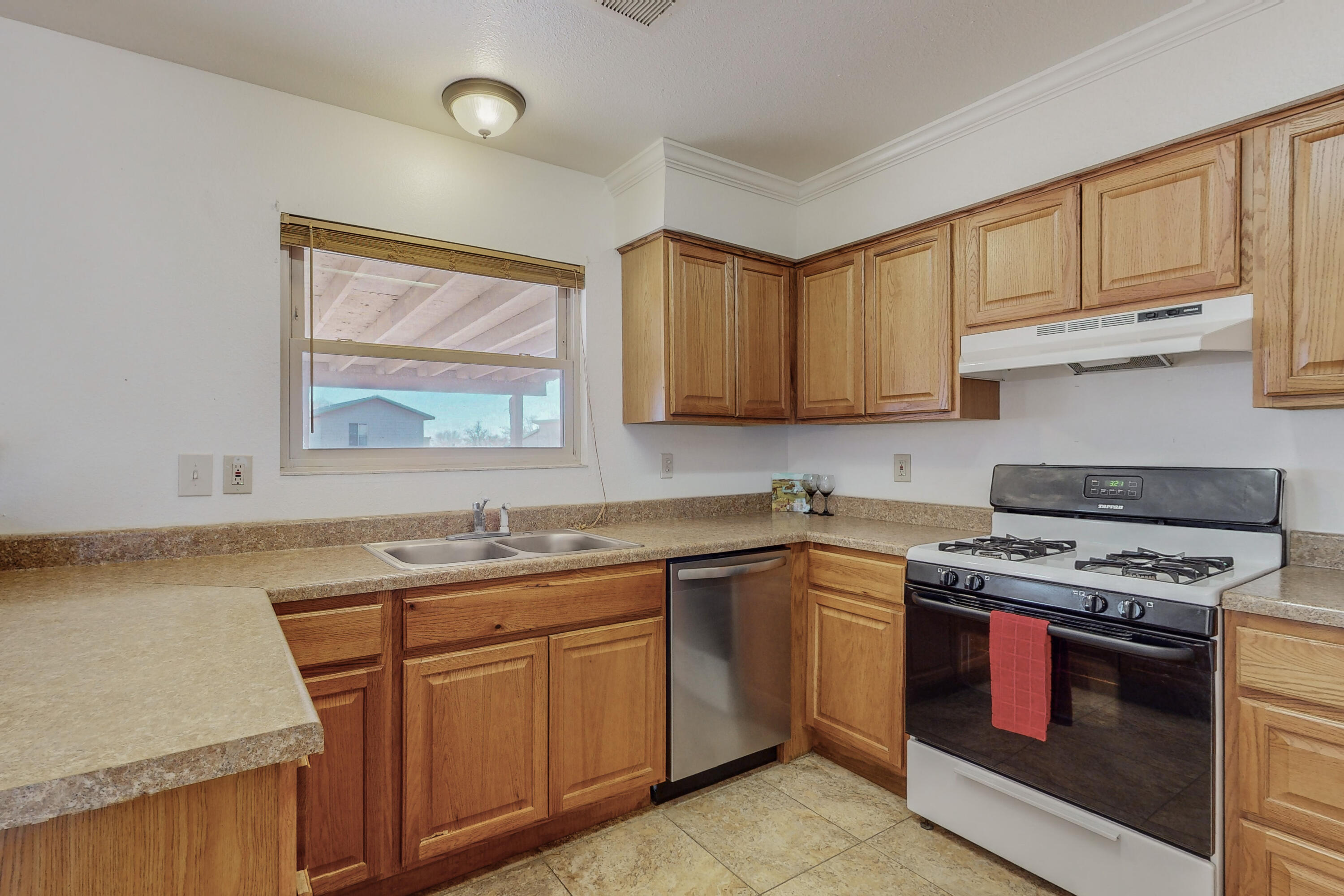 1688 Arlene Road SE