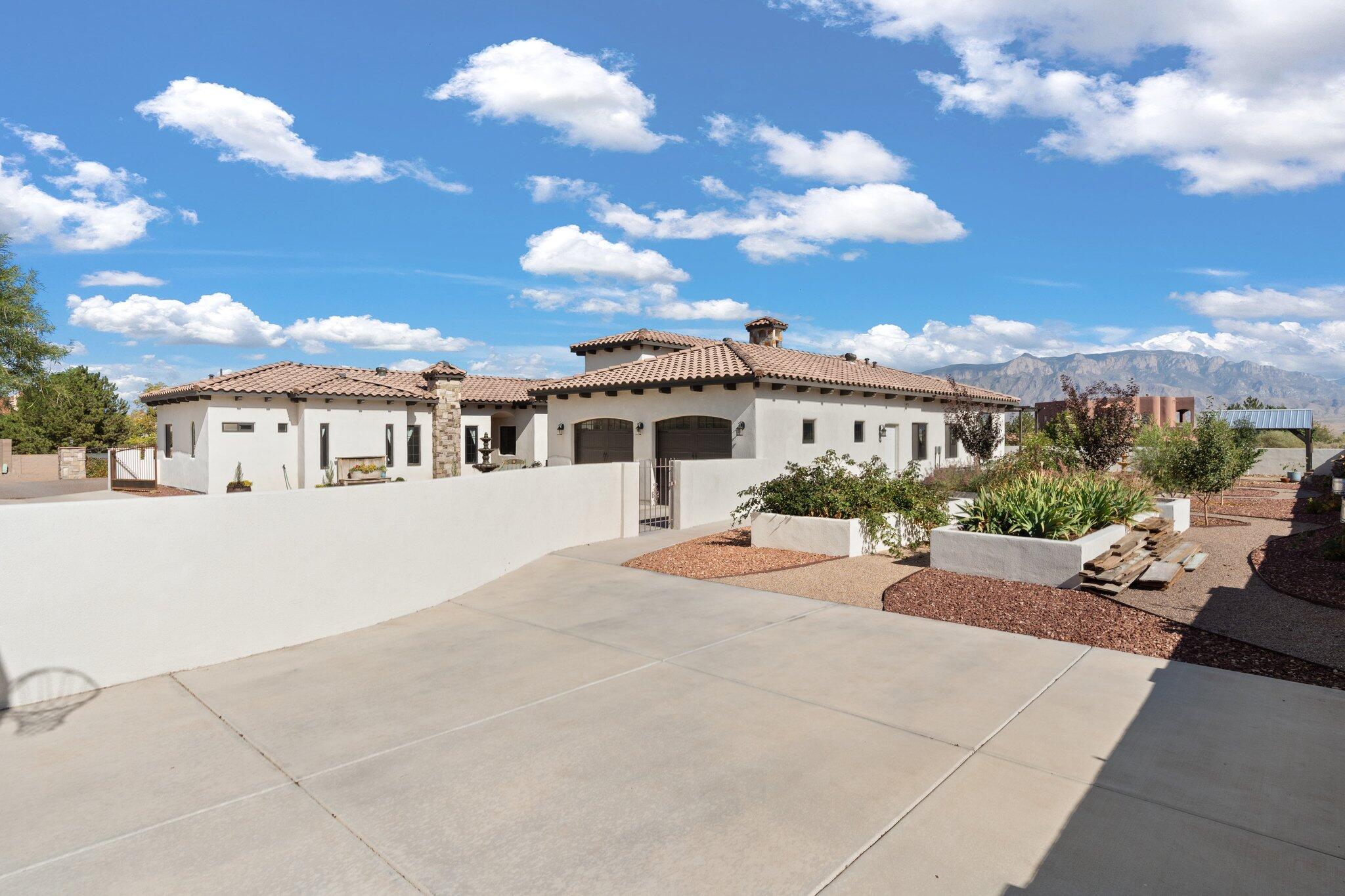 5708 Rio Oso Road NE