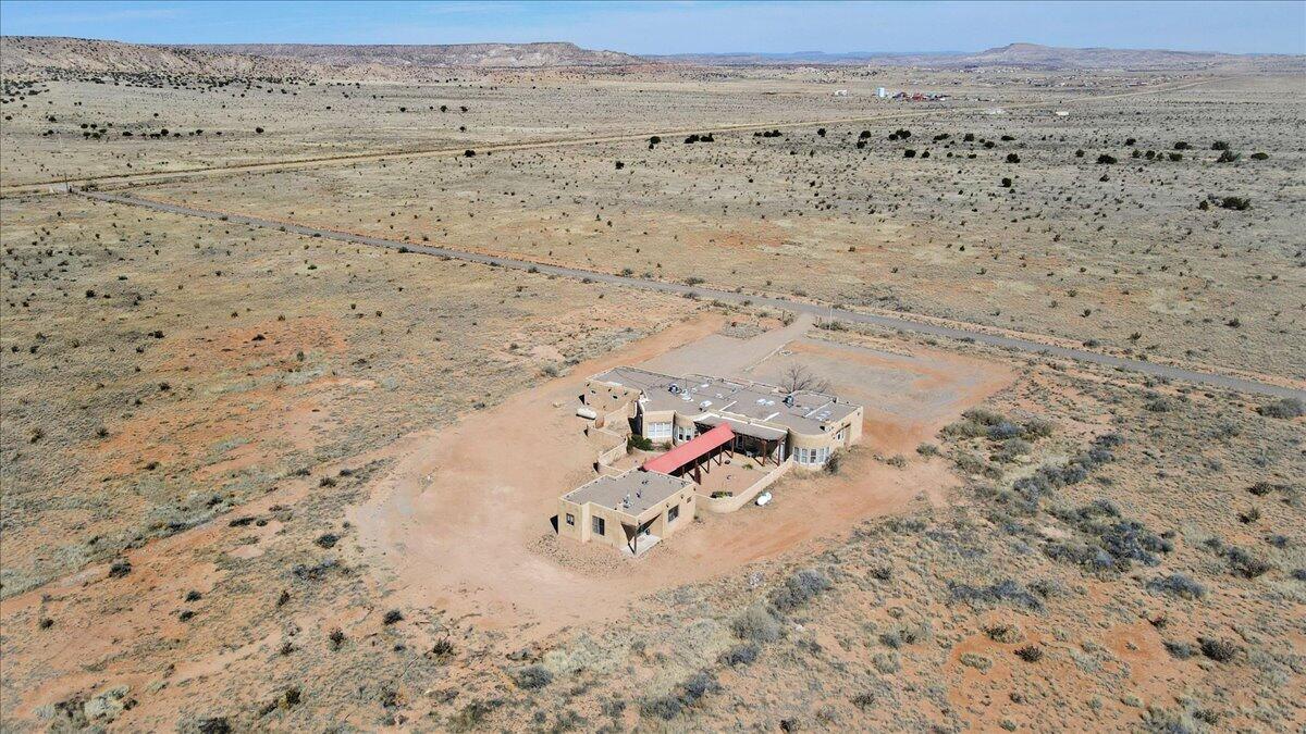 4 Canyon Drive