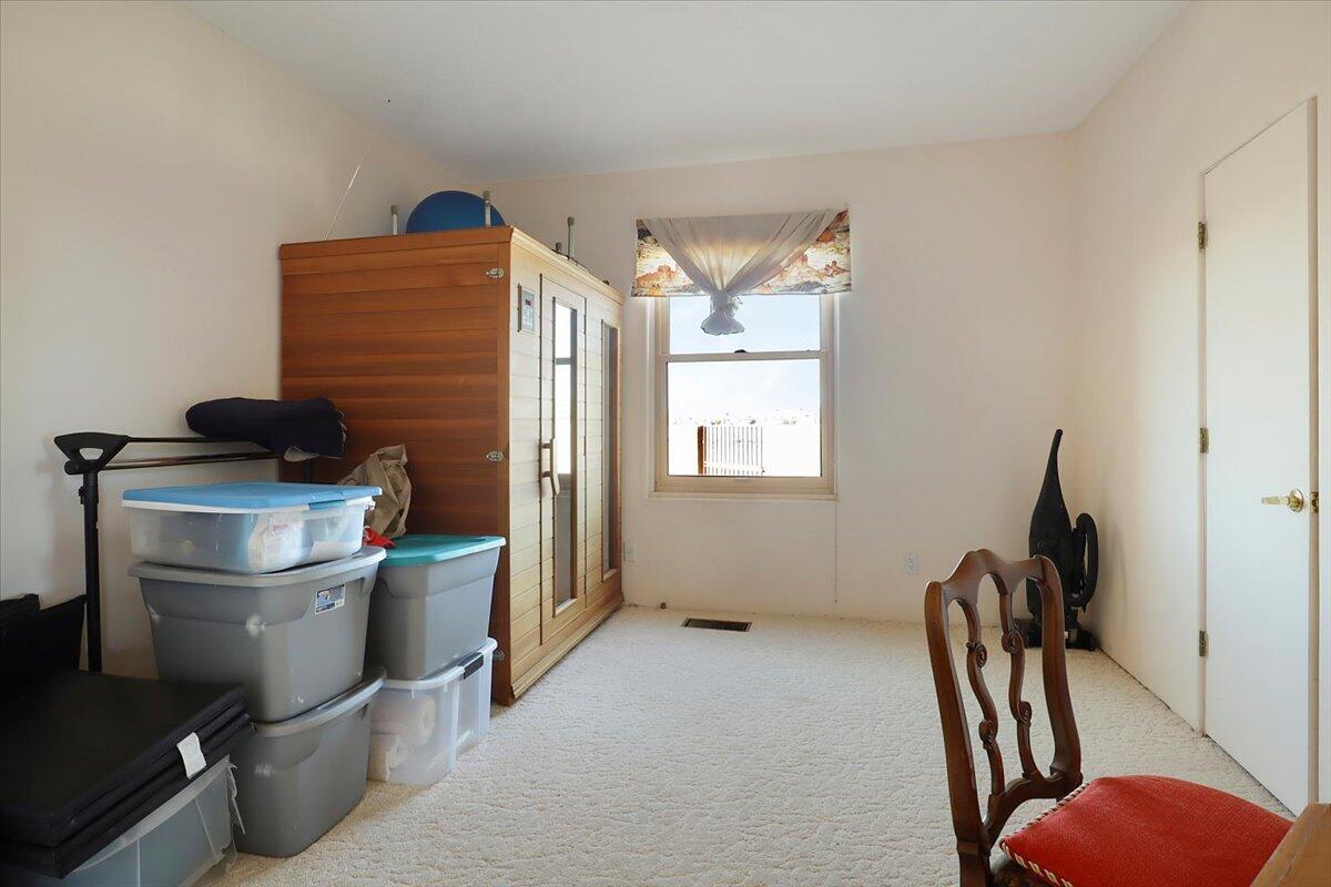 4 Canyon Drive