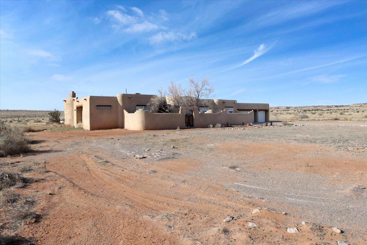 4 Canyon Drive