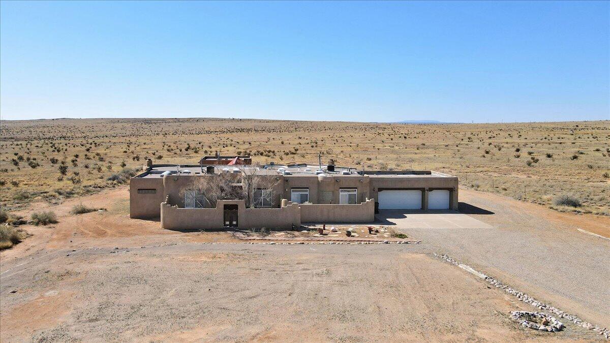 4 Canyon Drive