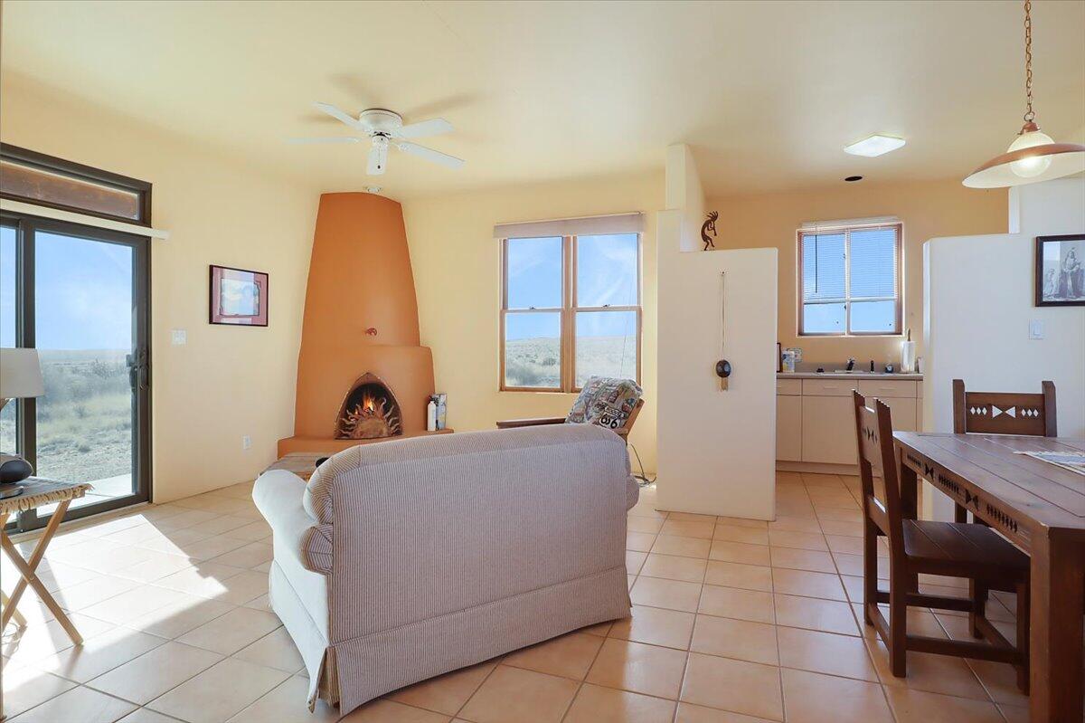 4 Canyon Drive