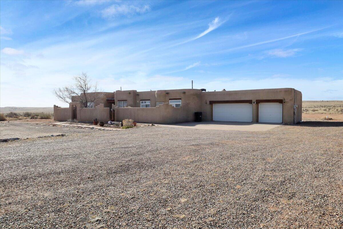 4 Canyon Drive