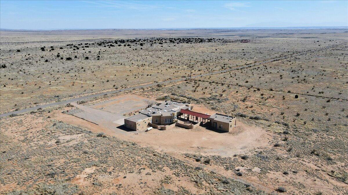 4 Canyon Drive