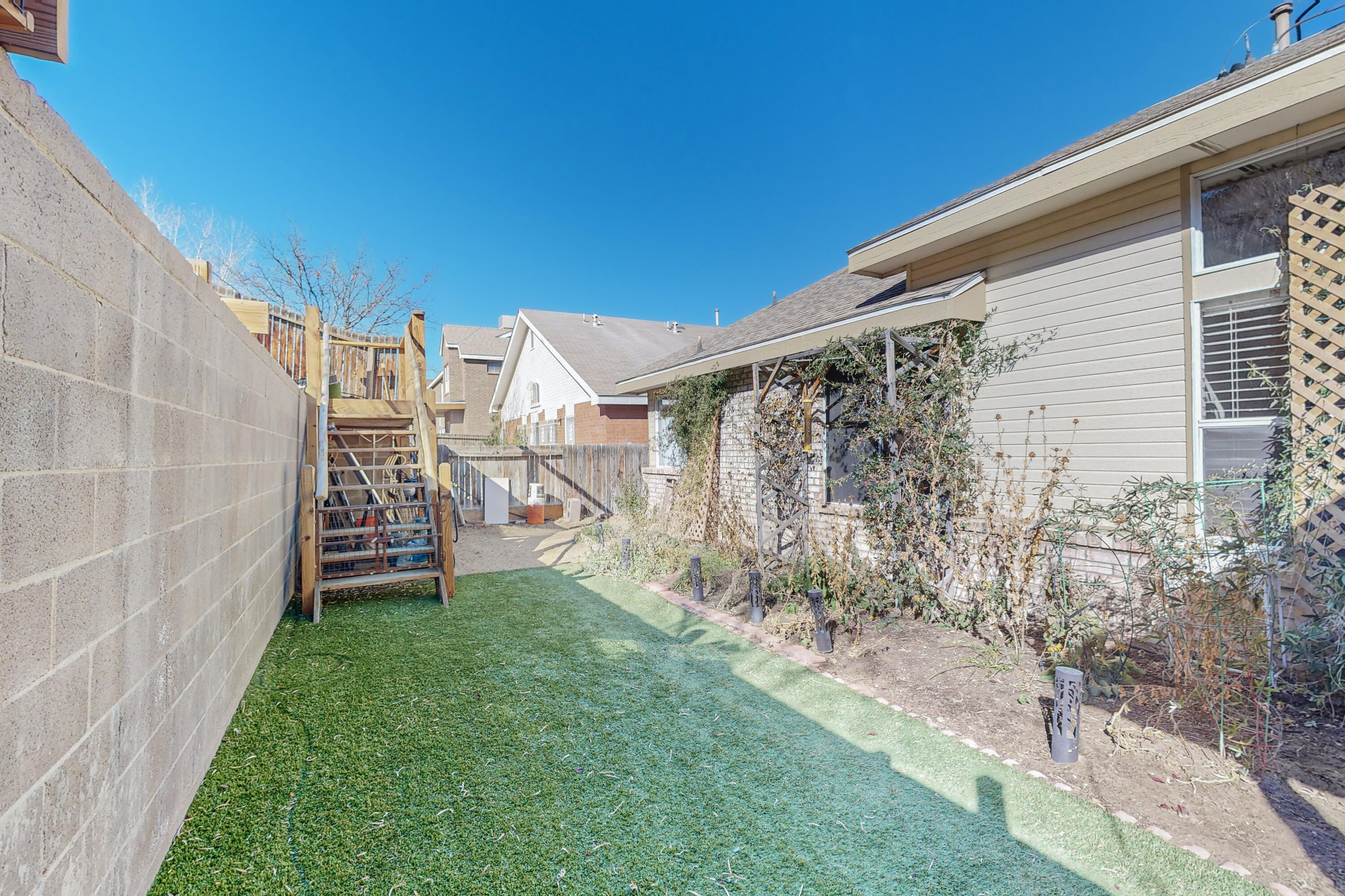 4728 Sam Bratton Avenue NW