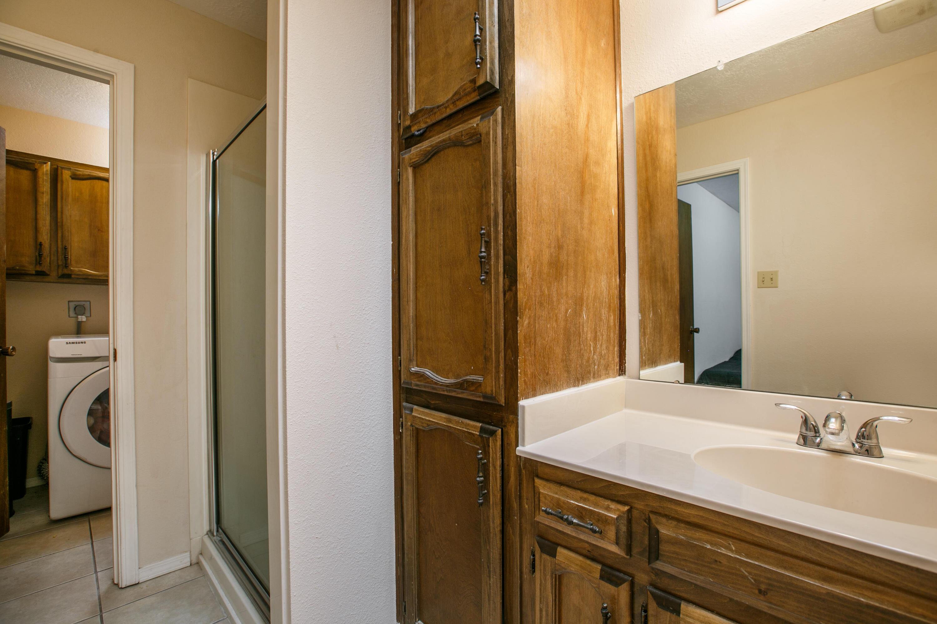 10012 Bellevue Court NW