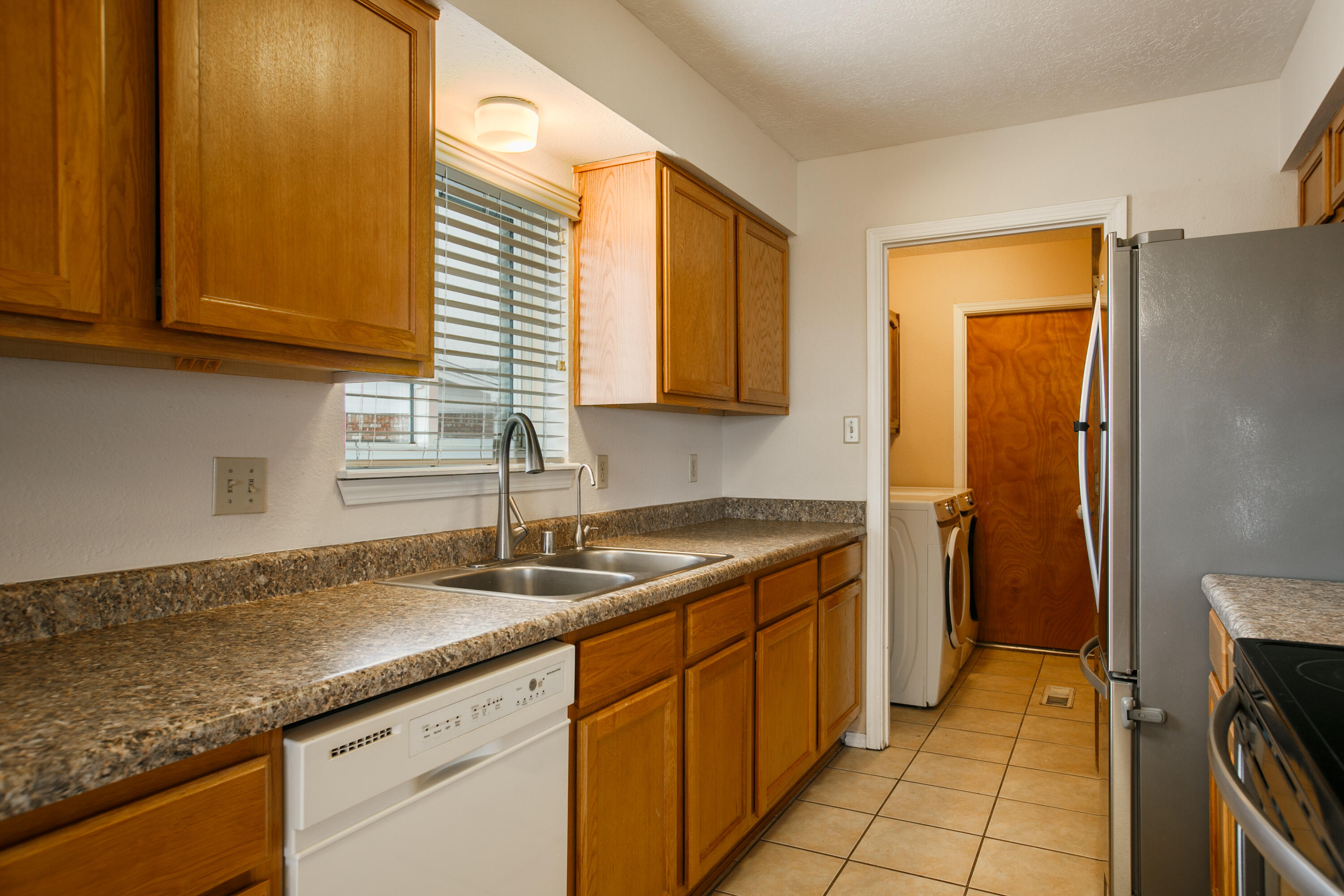 10012 Bellevue Court NW