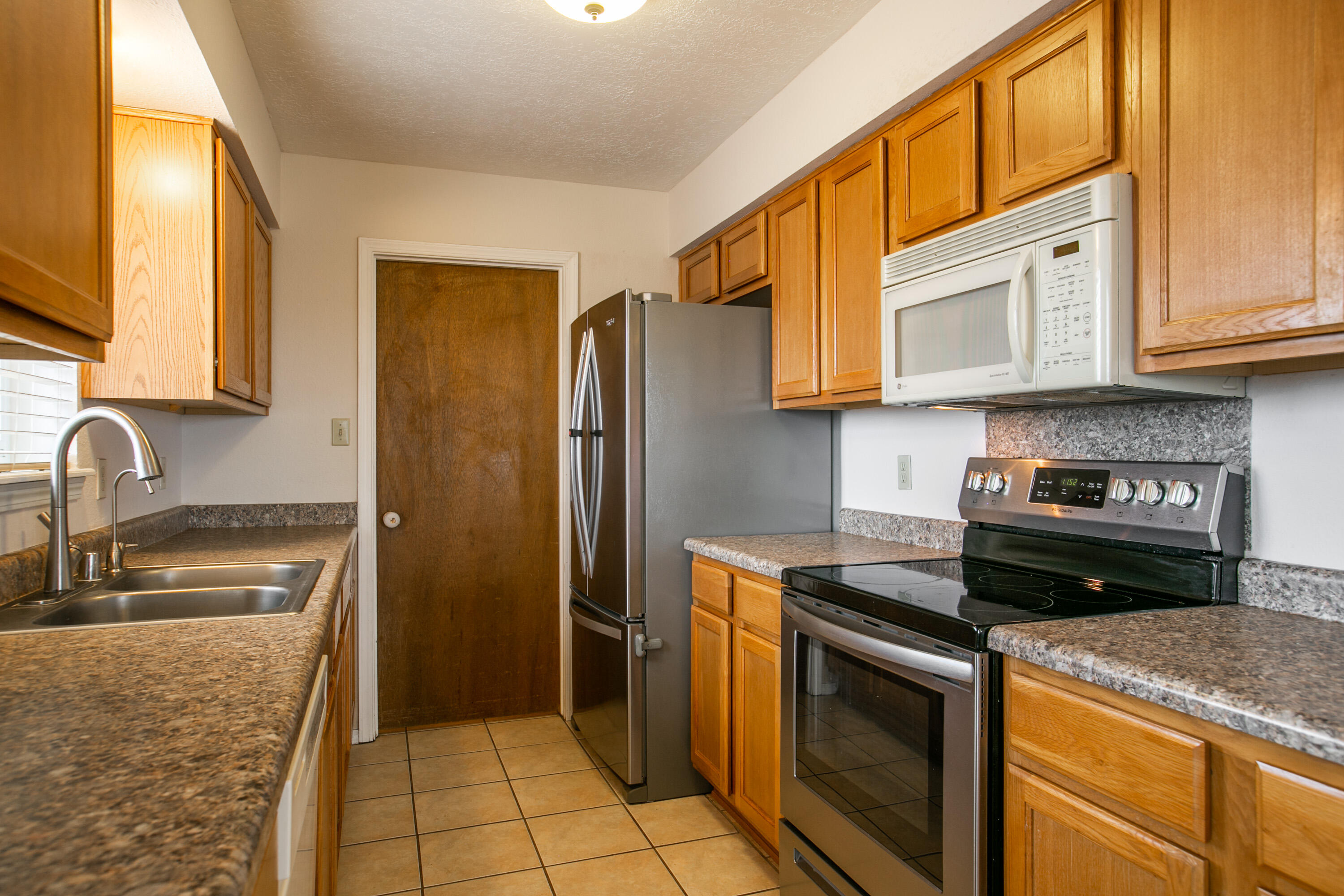 10012 Bellevue Court NW