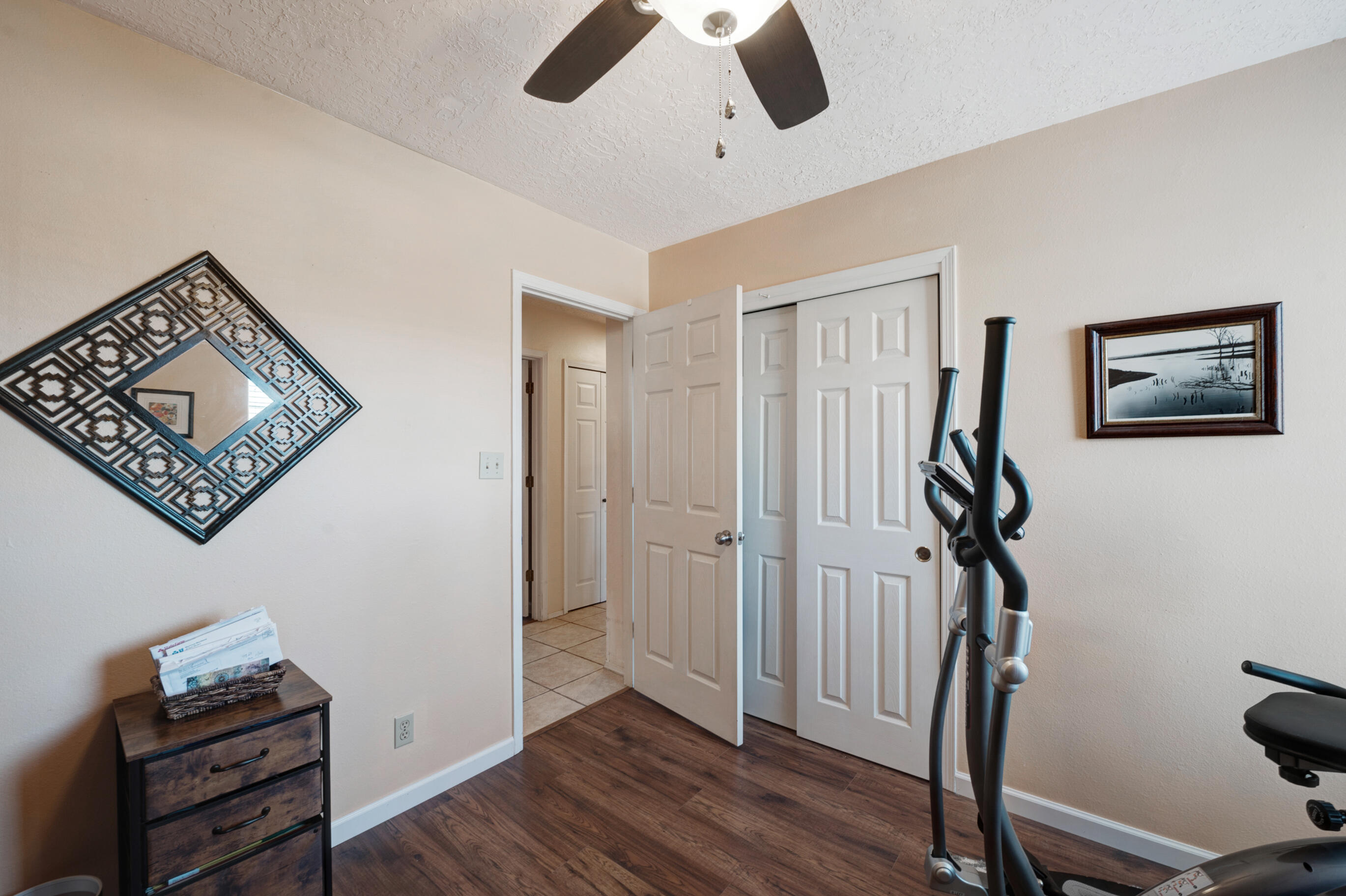 916 Stagecoach Road SE