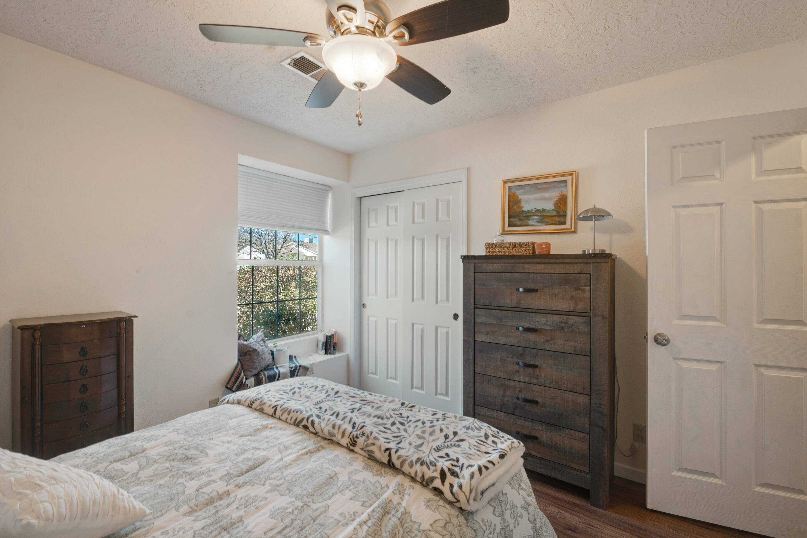 916 Stagecoach Road SE