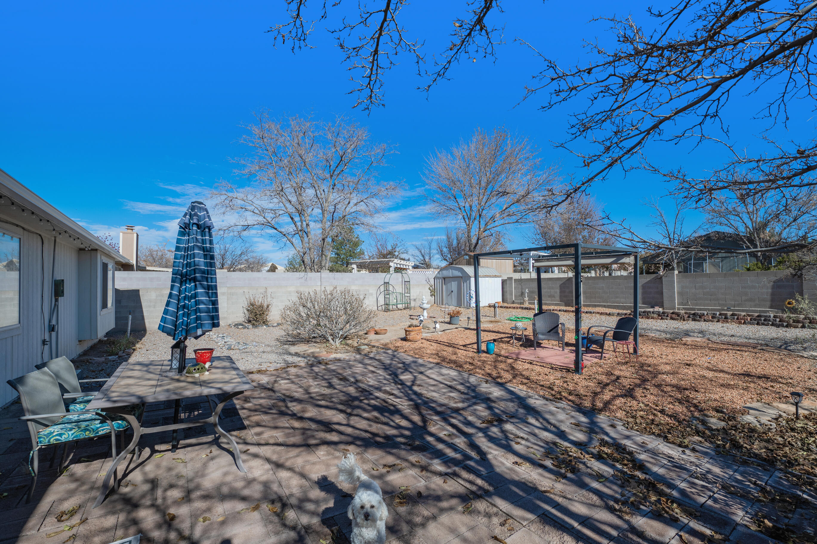 916 Stagecoach Road SE