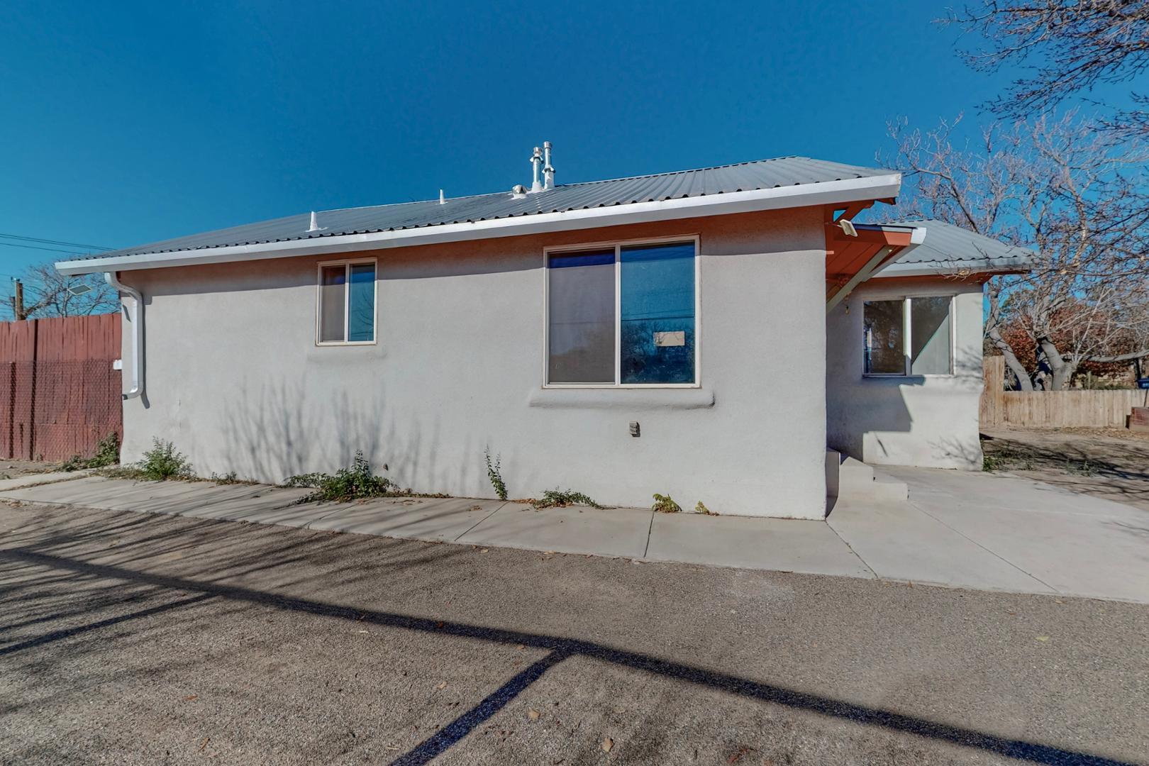 223 Stanford Drive SE
