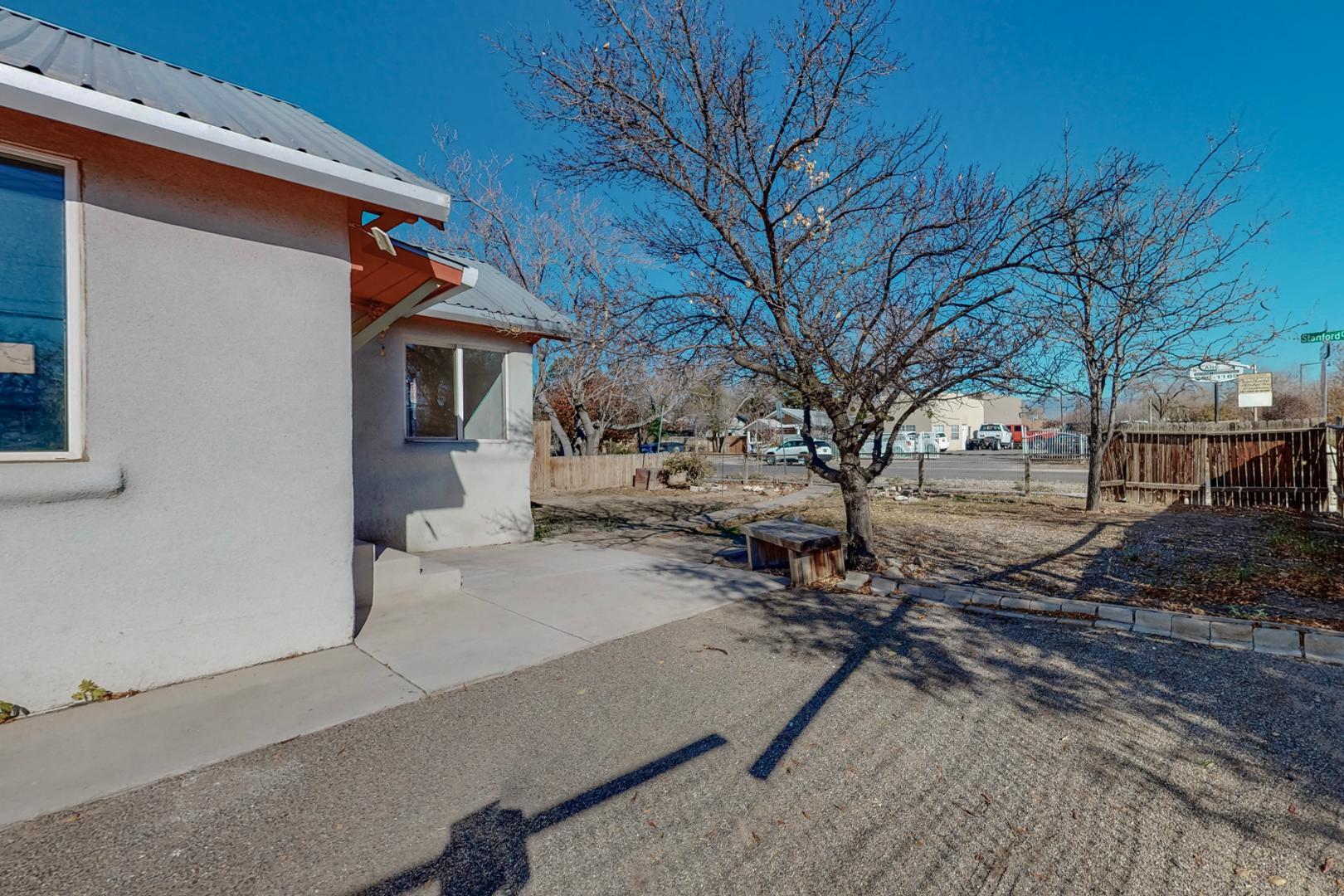 223 Stanford Drive SE