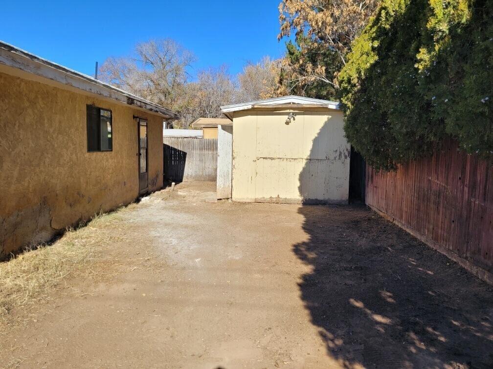 308 Saavedra Road SW