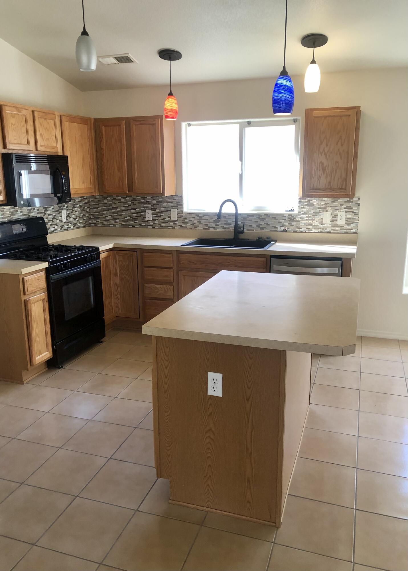 9905 Canyon Gate Trail SW