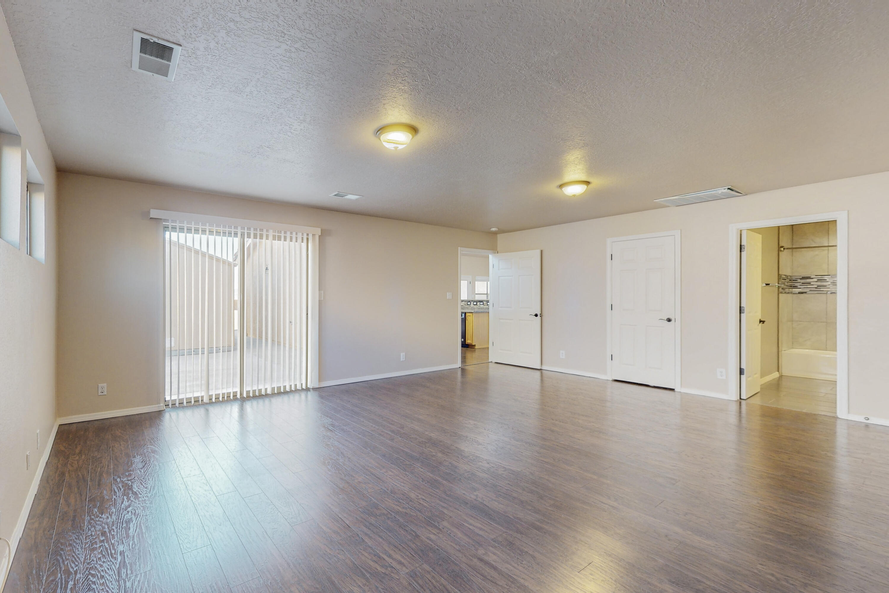 5830 Chaco Loop NE