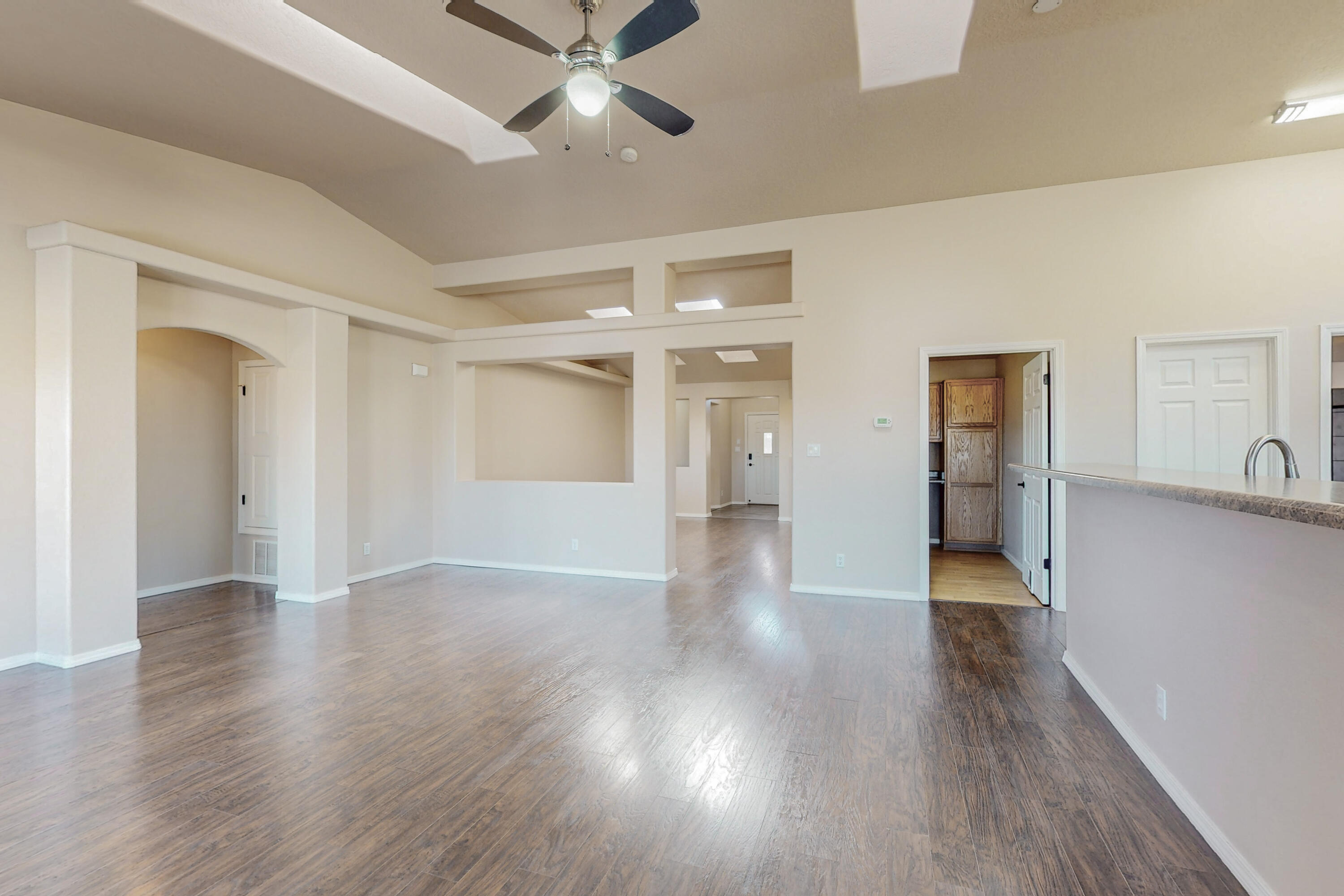 5830 Chaco Loop NE