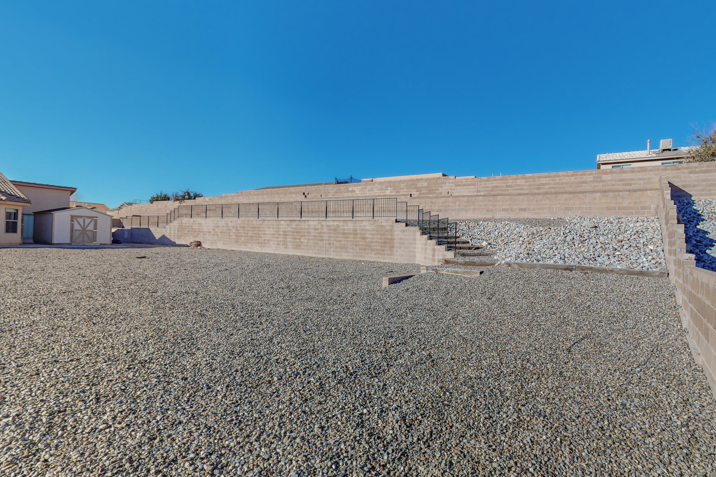 5830 Chaco Loop NE