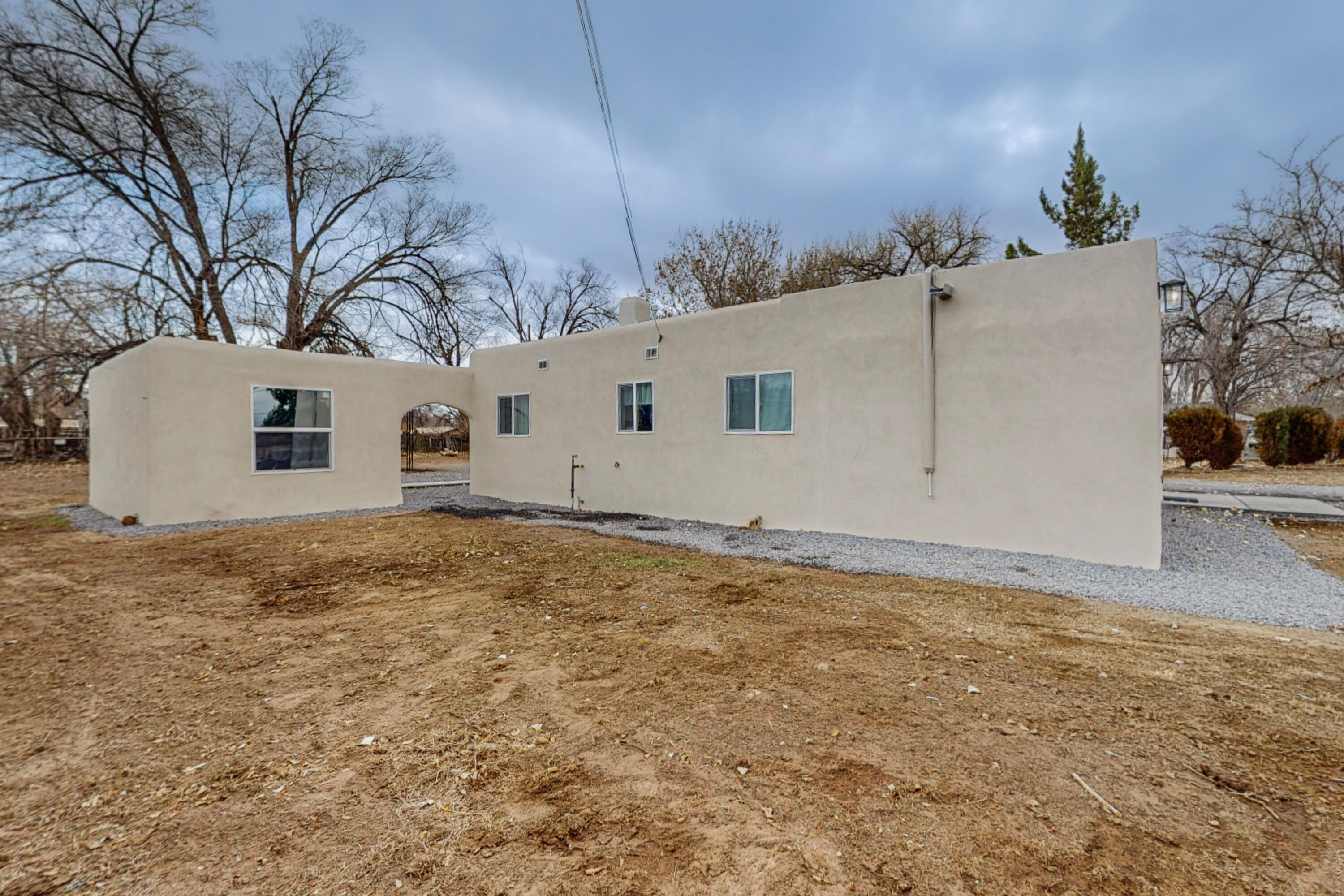 1412 Atrisco Drive SW