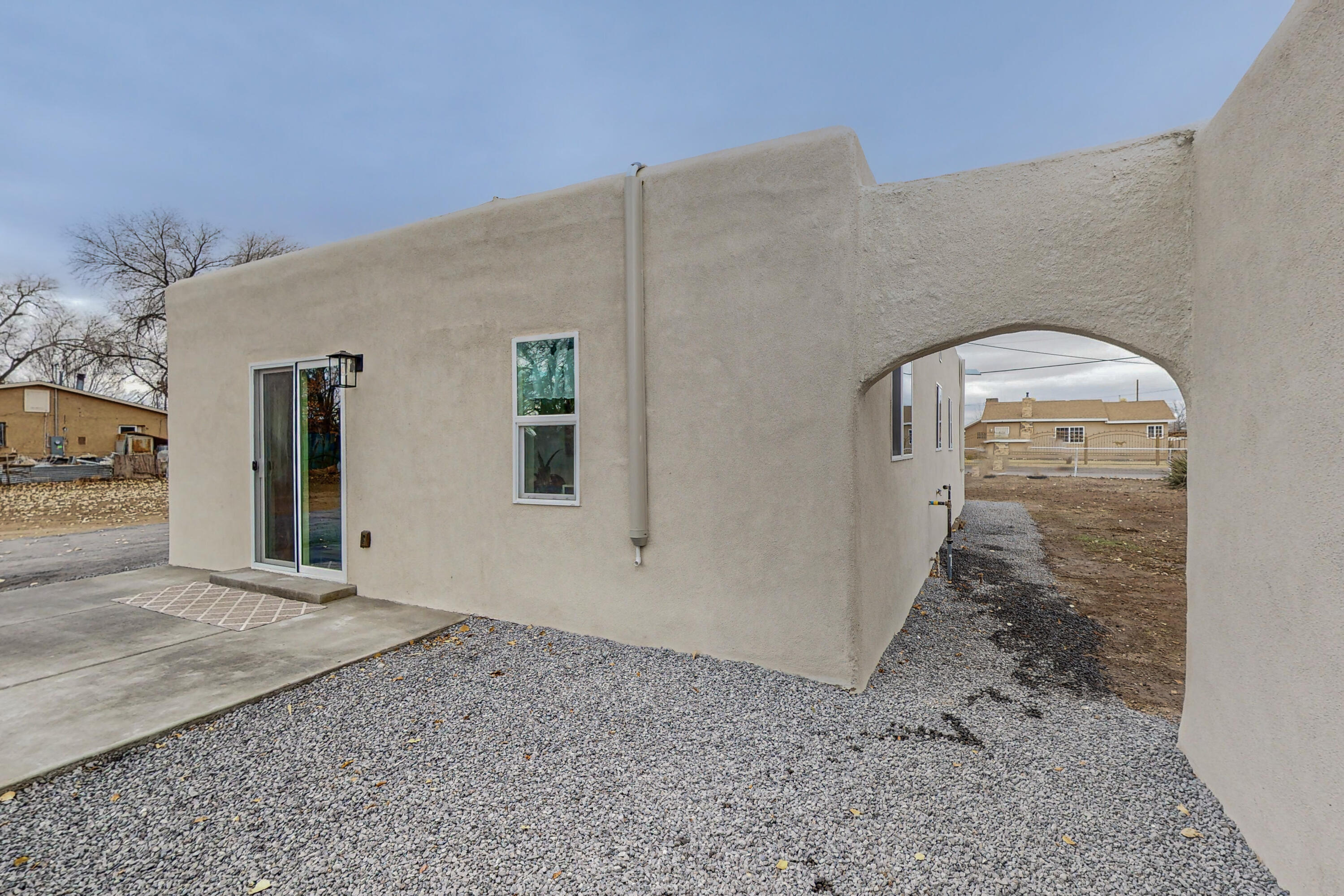 1412 Atrisco Drive SW