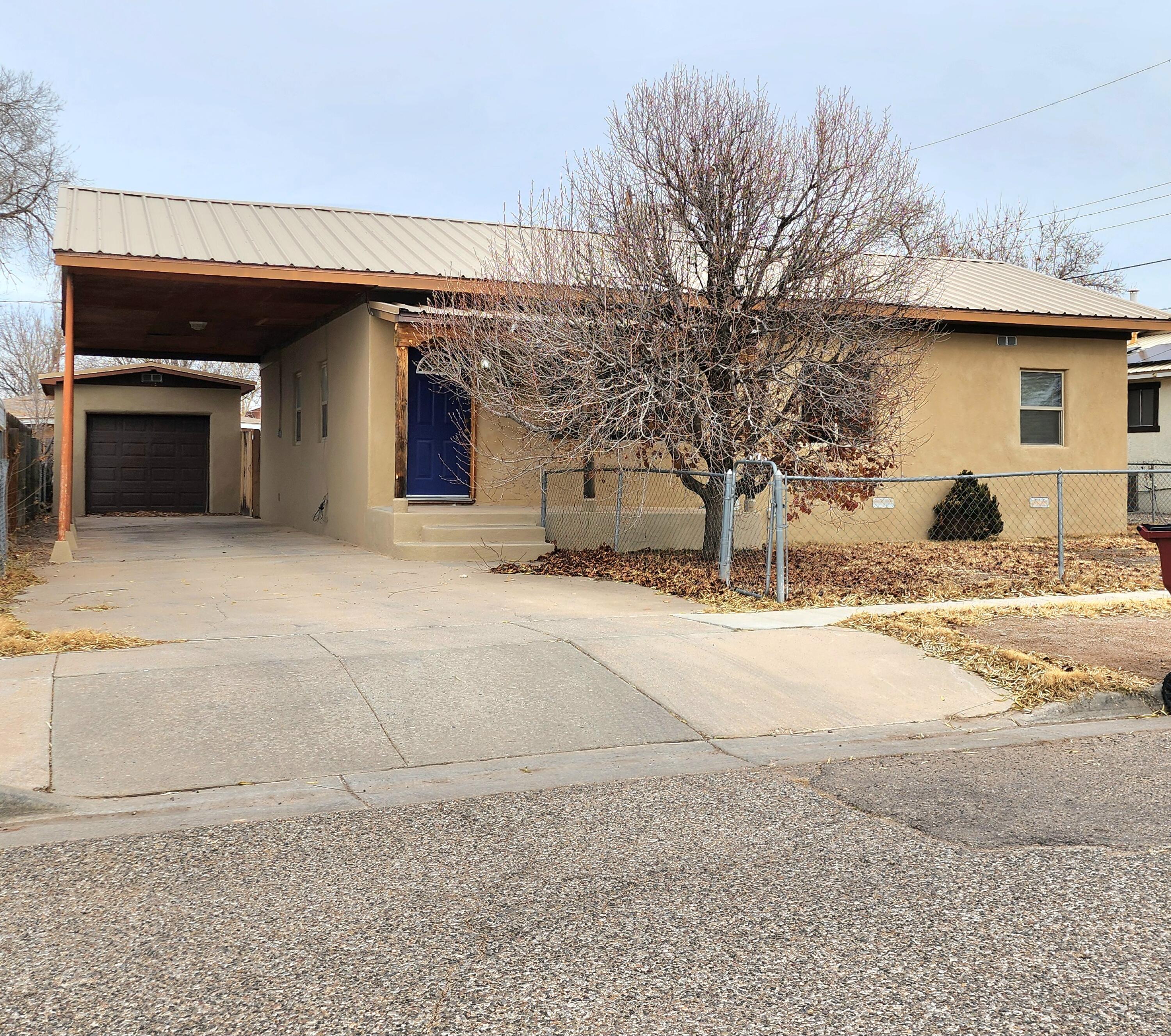 112 Rosedale Circle