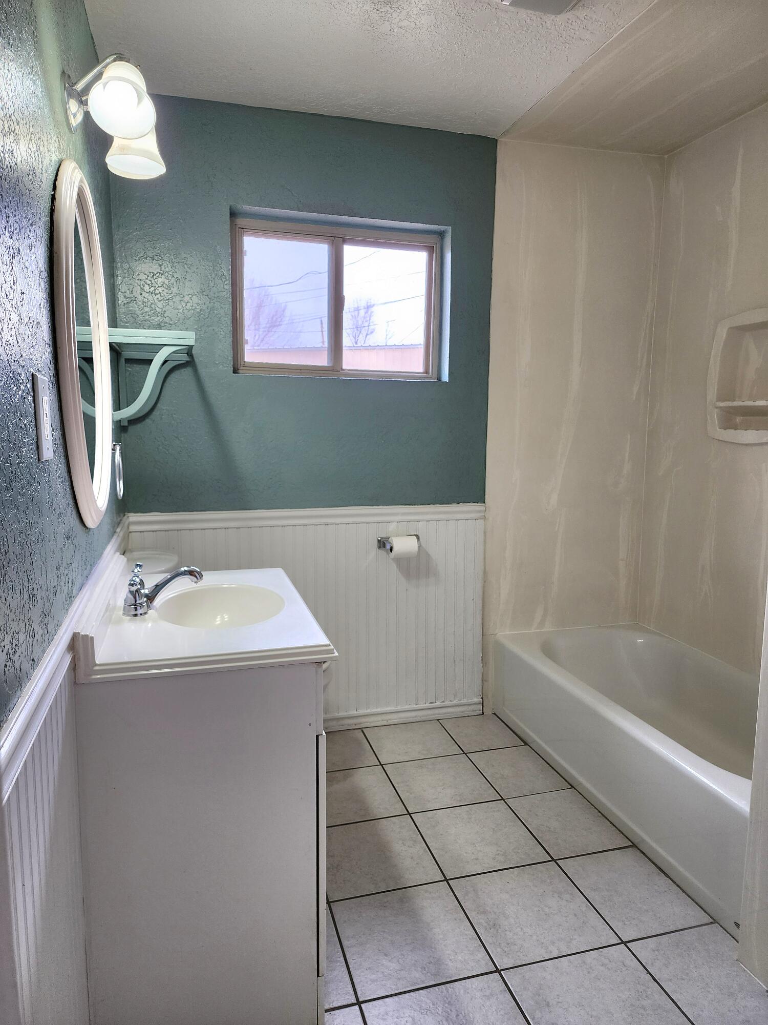 112 Rosedale Circle