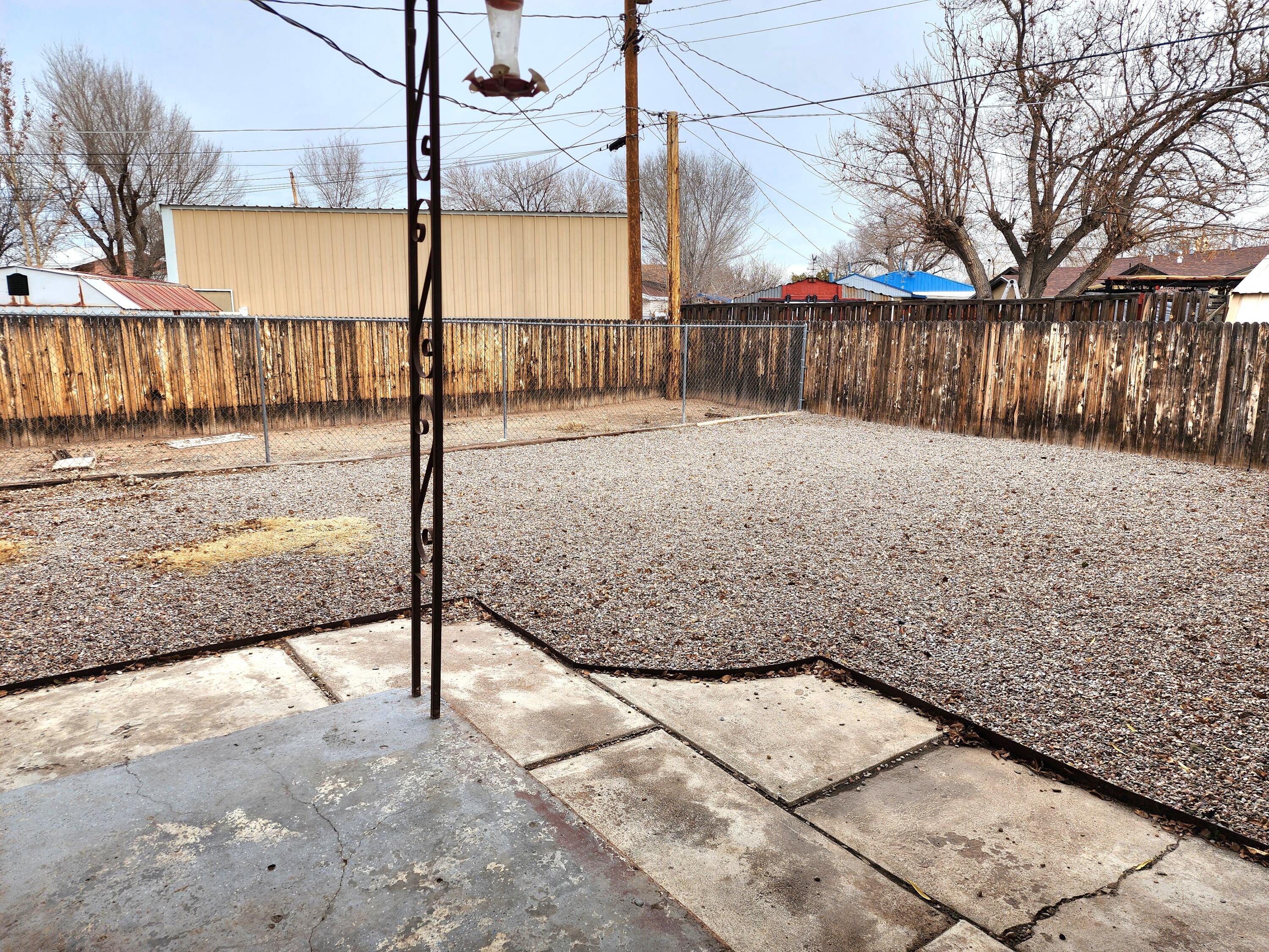 112 Rosedale Circle