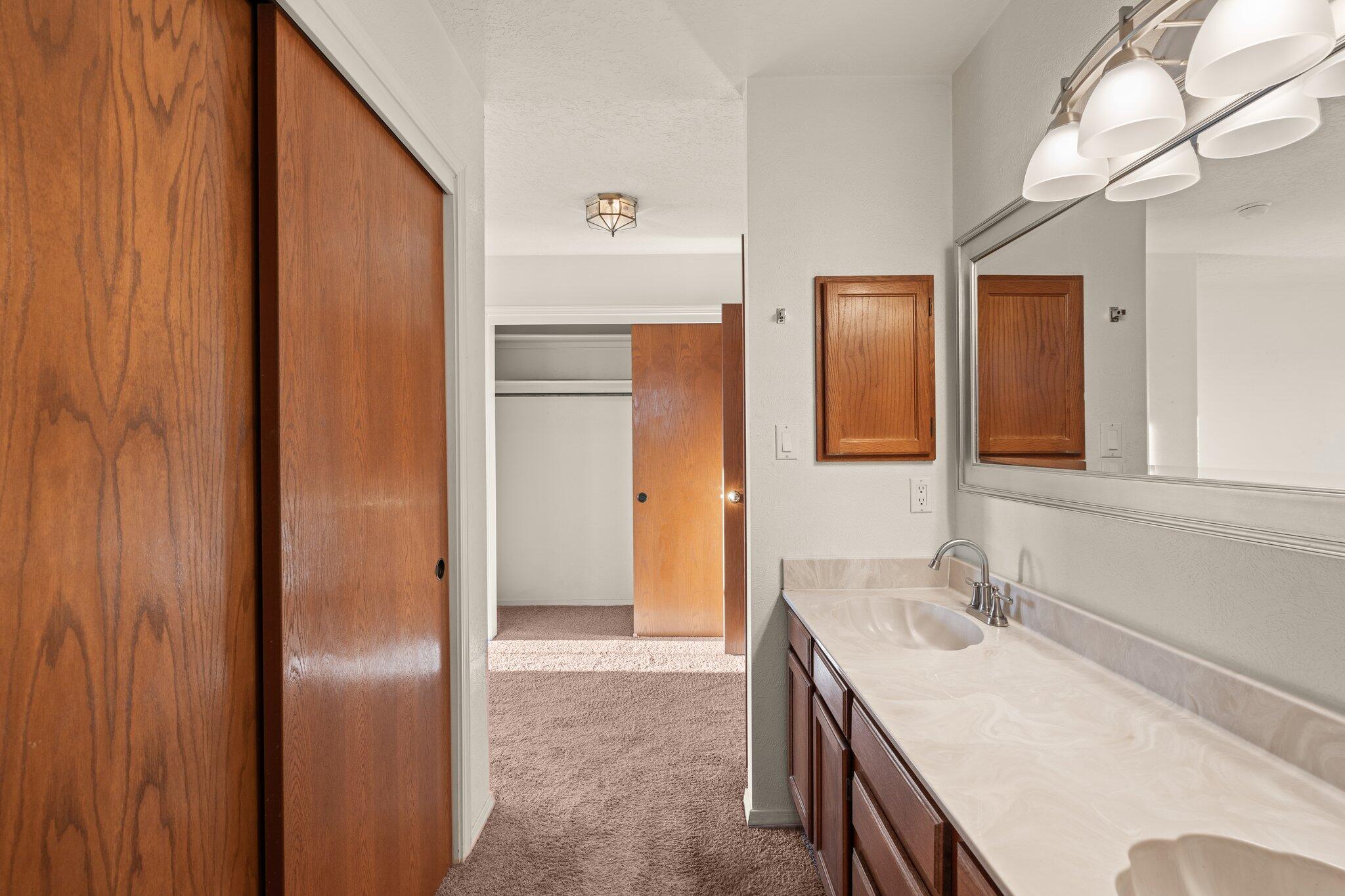 2777 Manitou Springs Drive SE