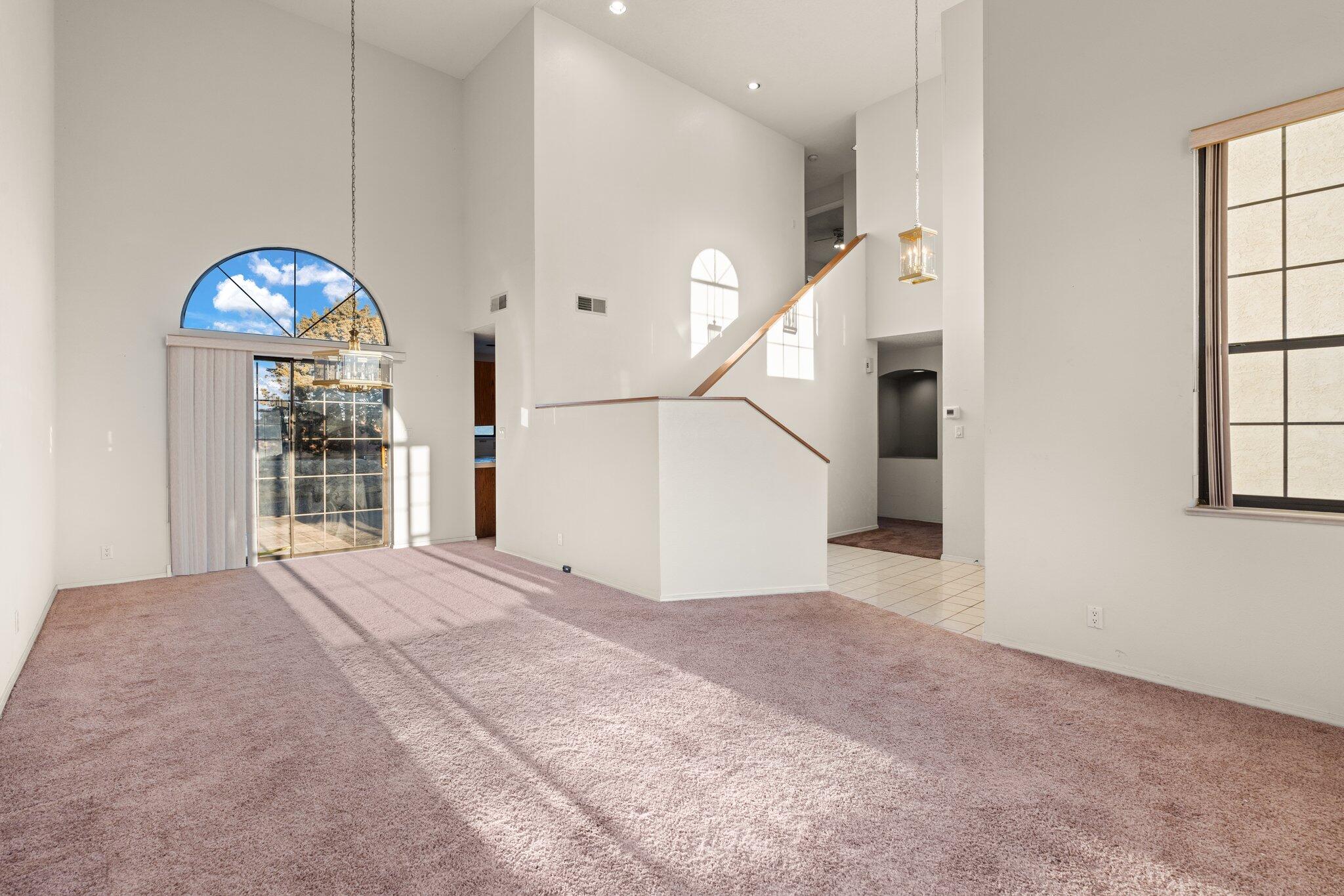 2777 Manitou Springs Drive SE