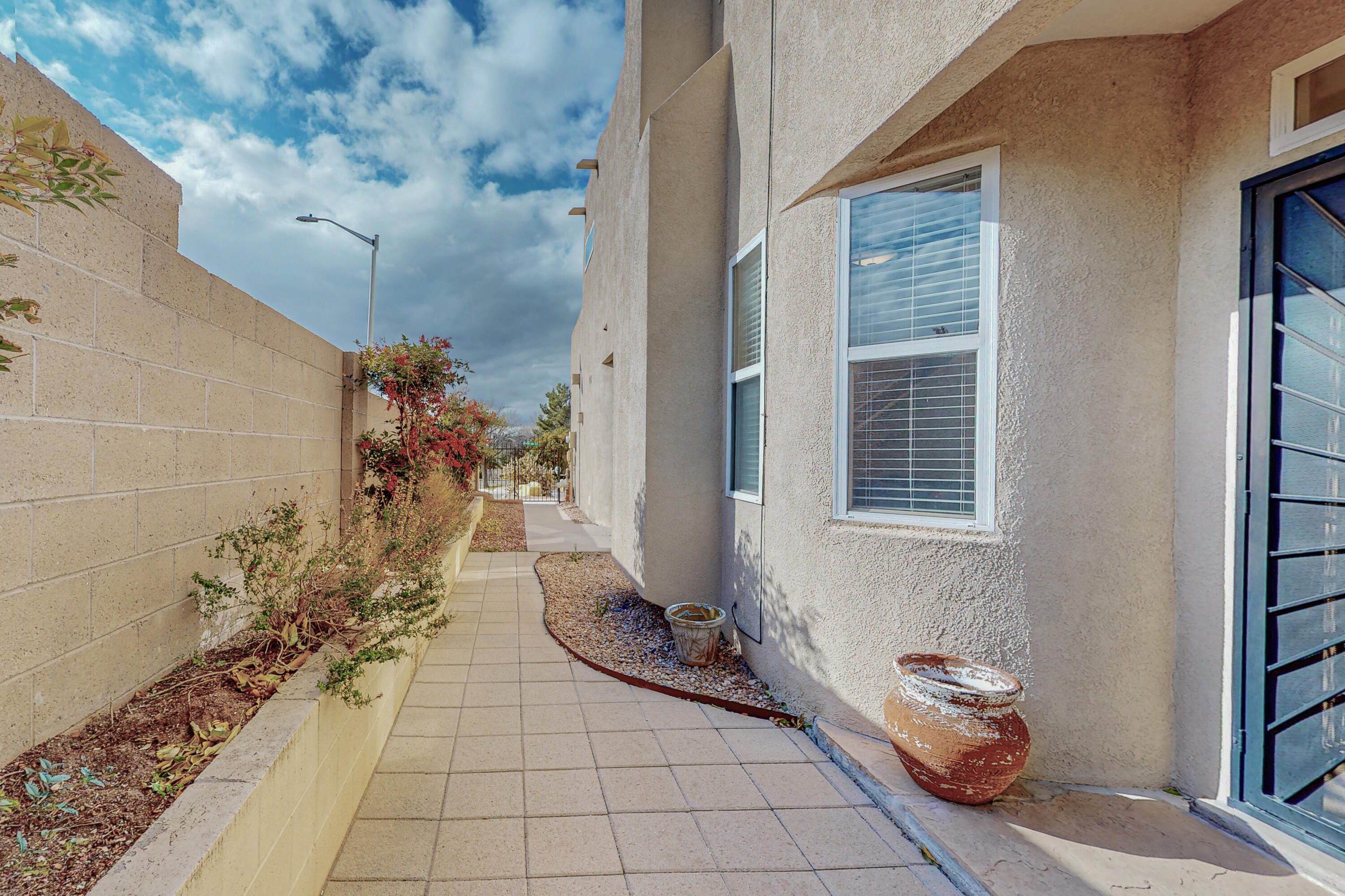 1500 Dorothy Lois Drive NE