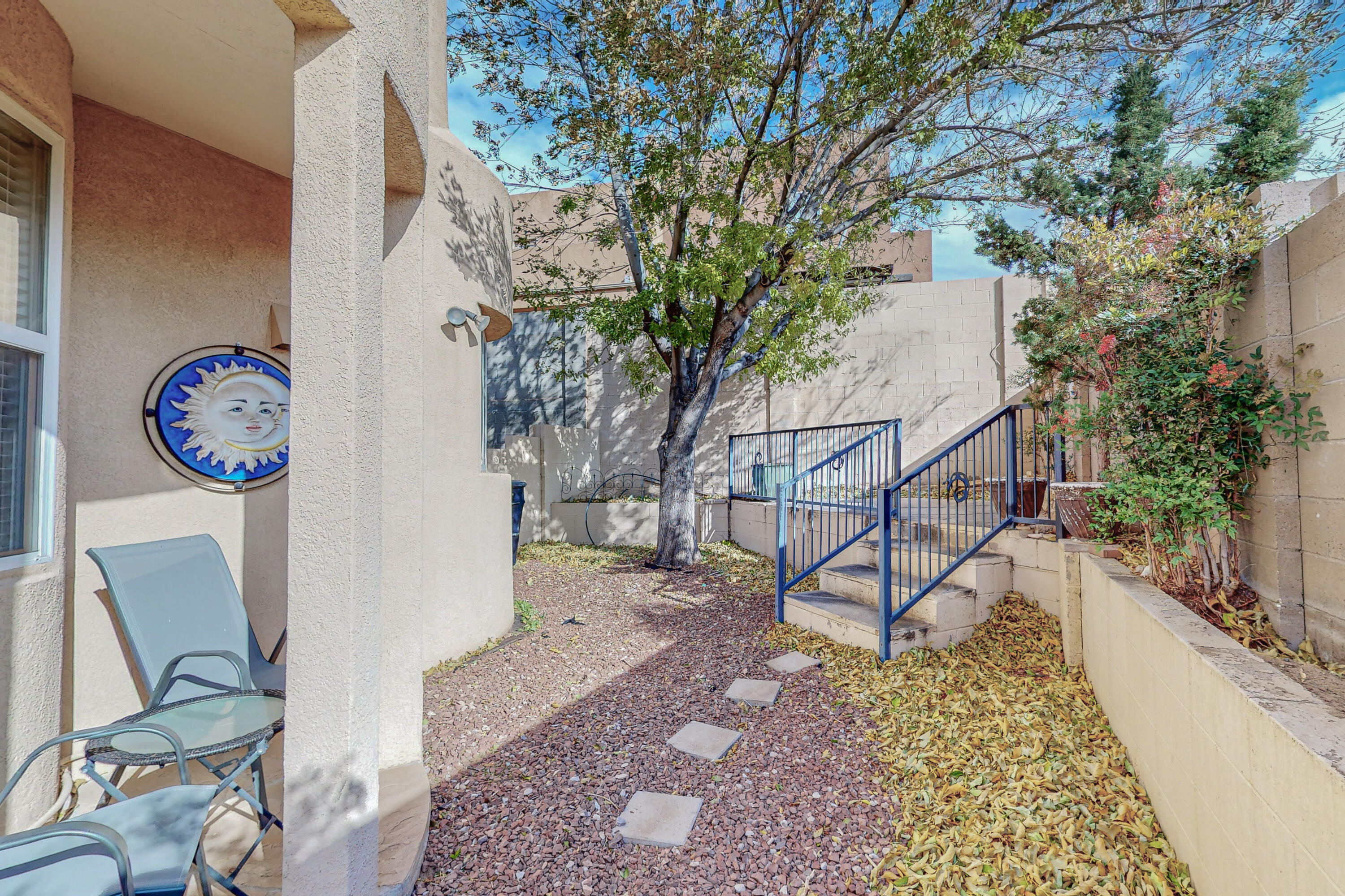 1500 Dorothy Lois Drive NE