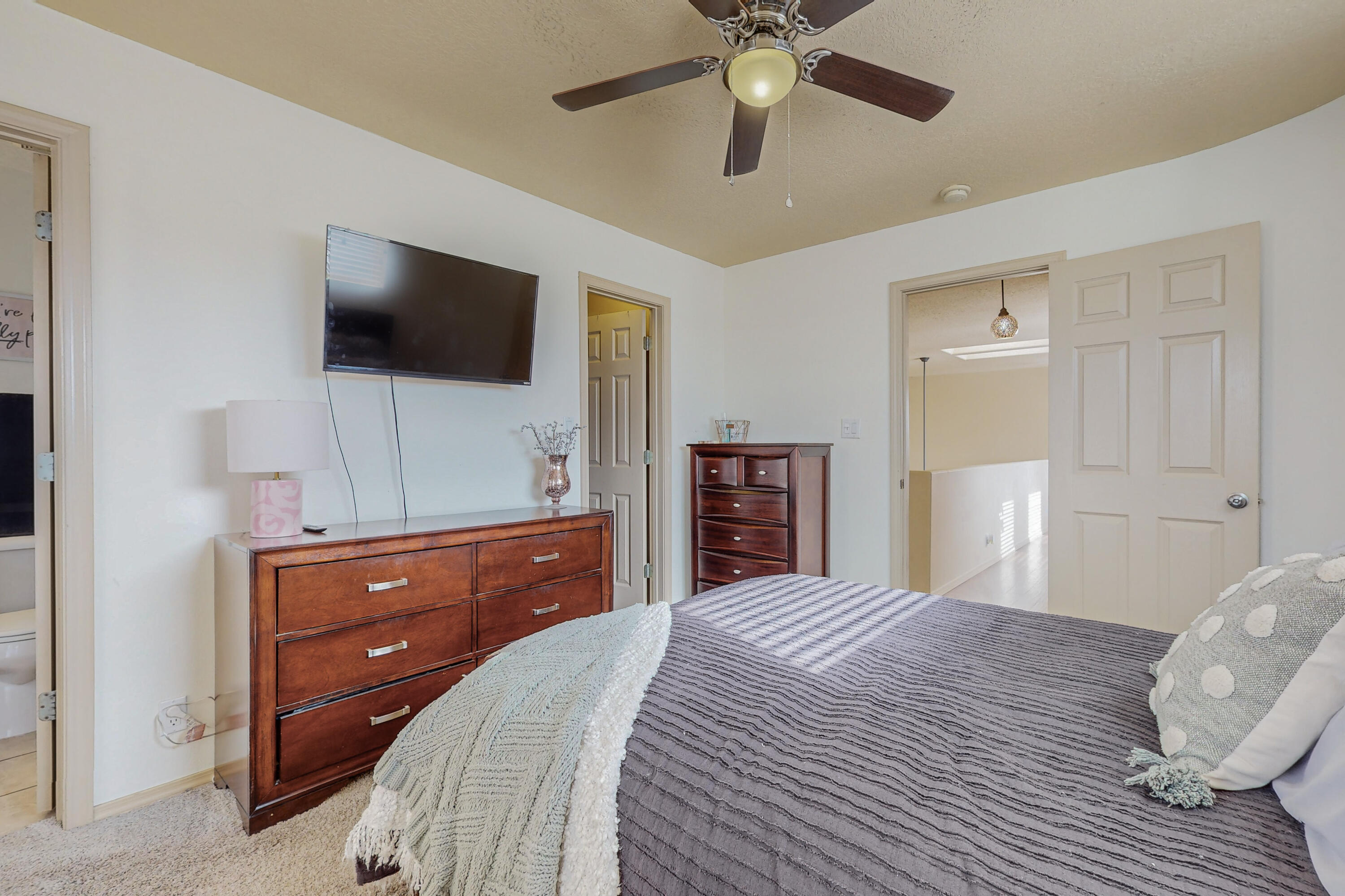 1500 Dorothy Lois Drive NE