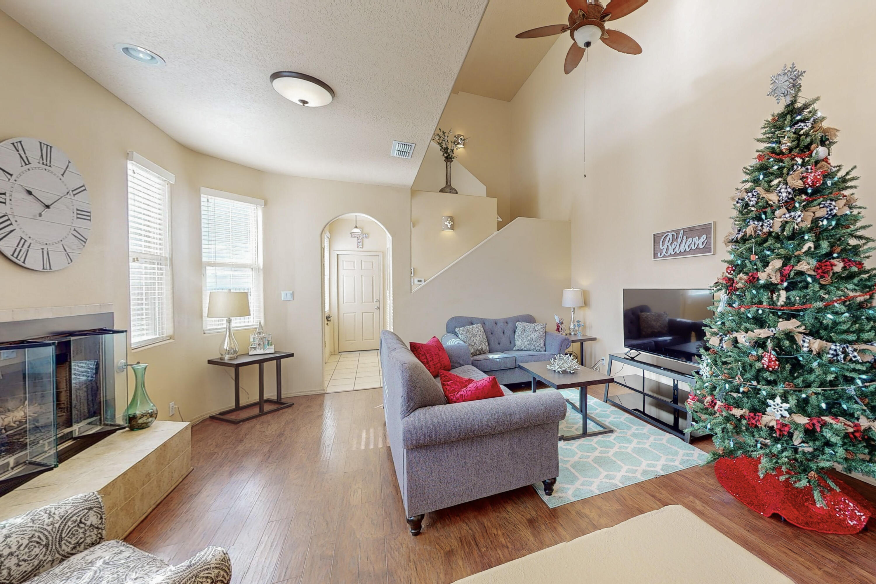 1500 Dorothy Lois Drive NE