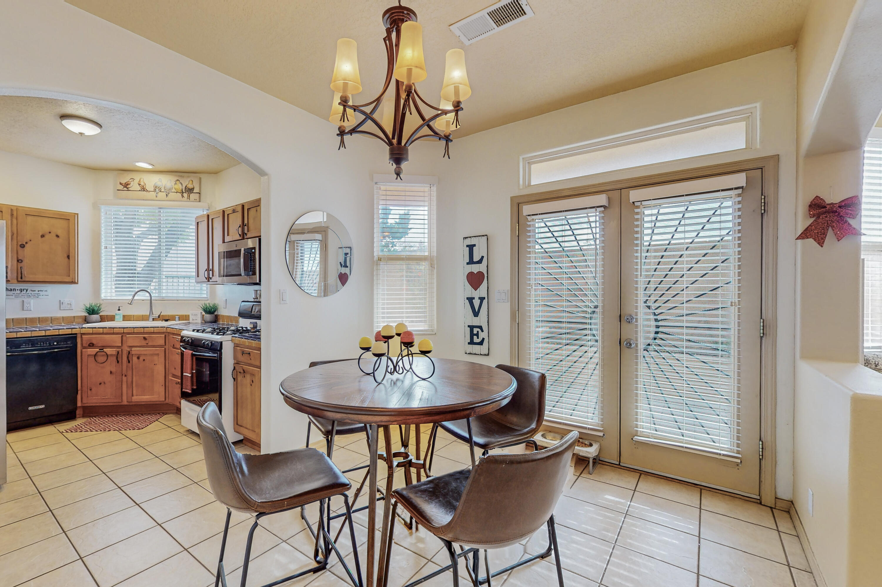 1500 Dorothy Lois Drive NE