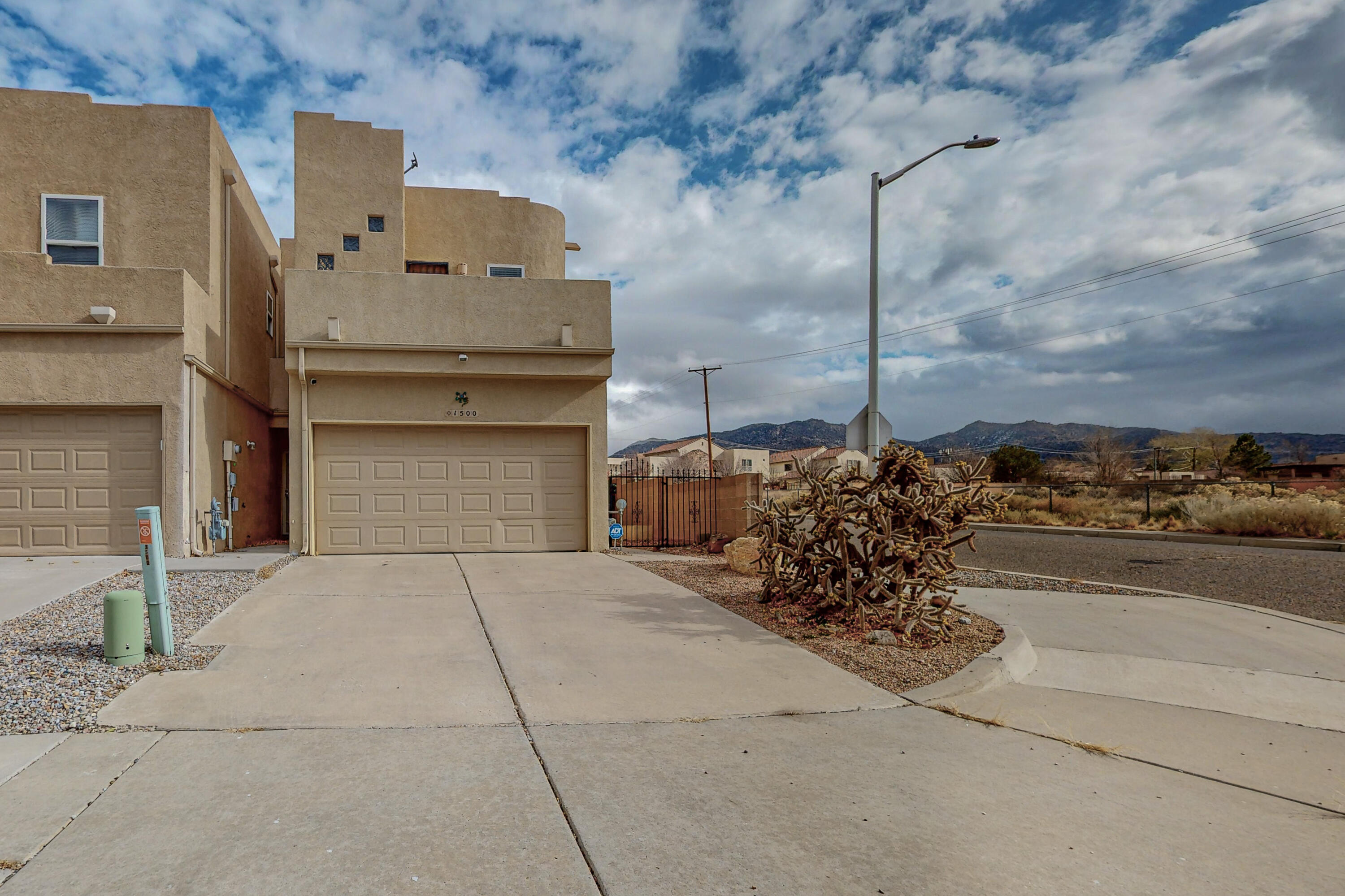 1500 Dorothy Lois Drive NE