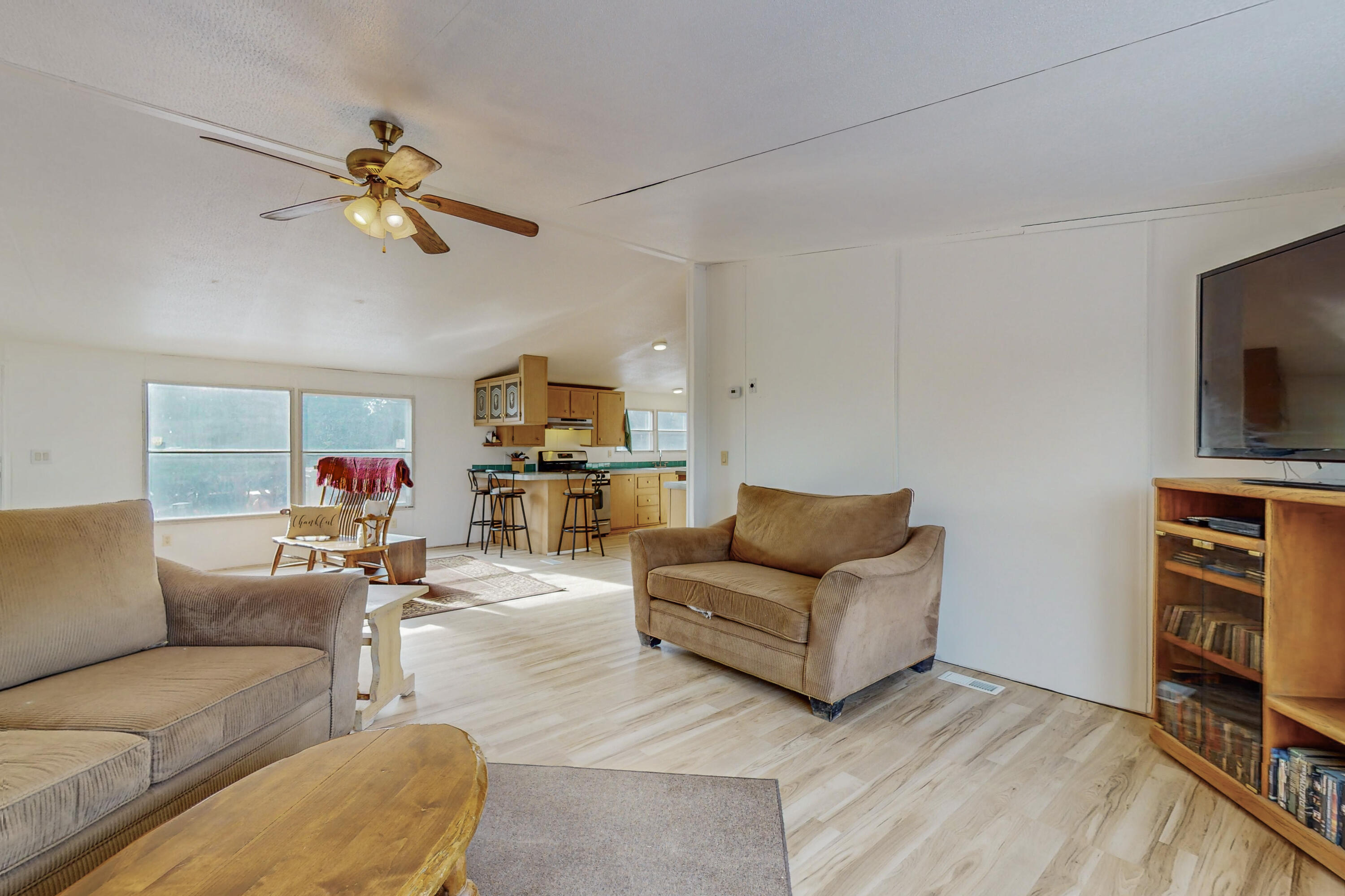 13 Tom Horn Court