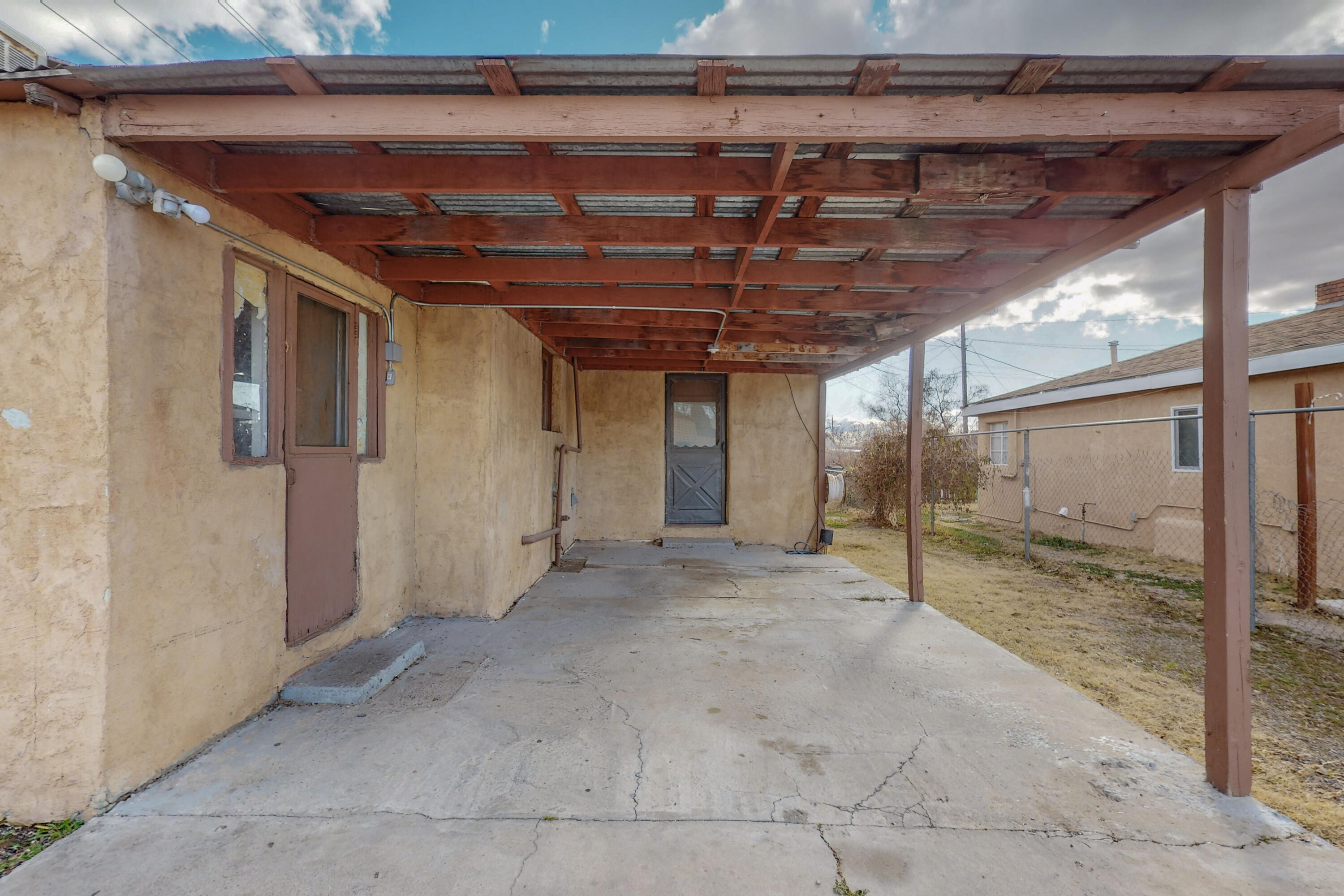 403 Aspen Avenue NE