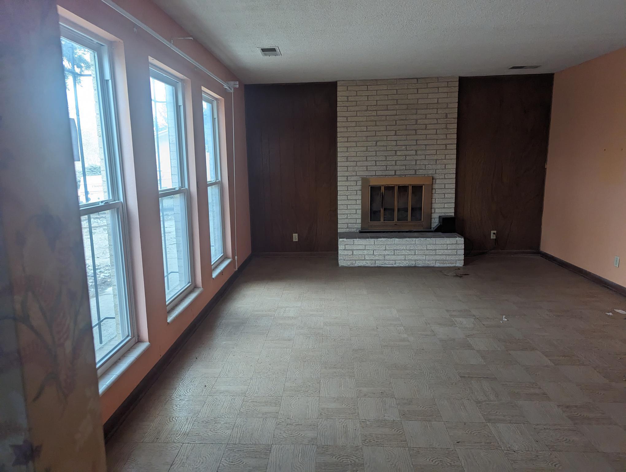 3702 S Juan Aldama Court SE Unit: 1