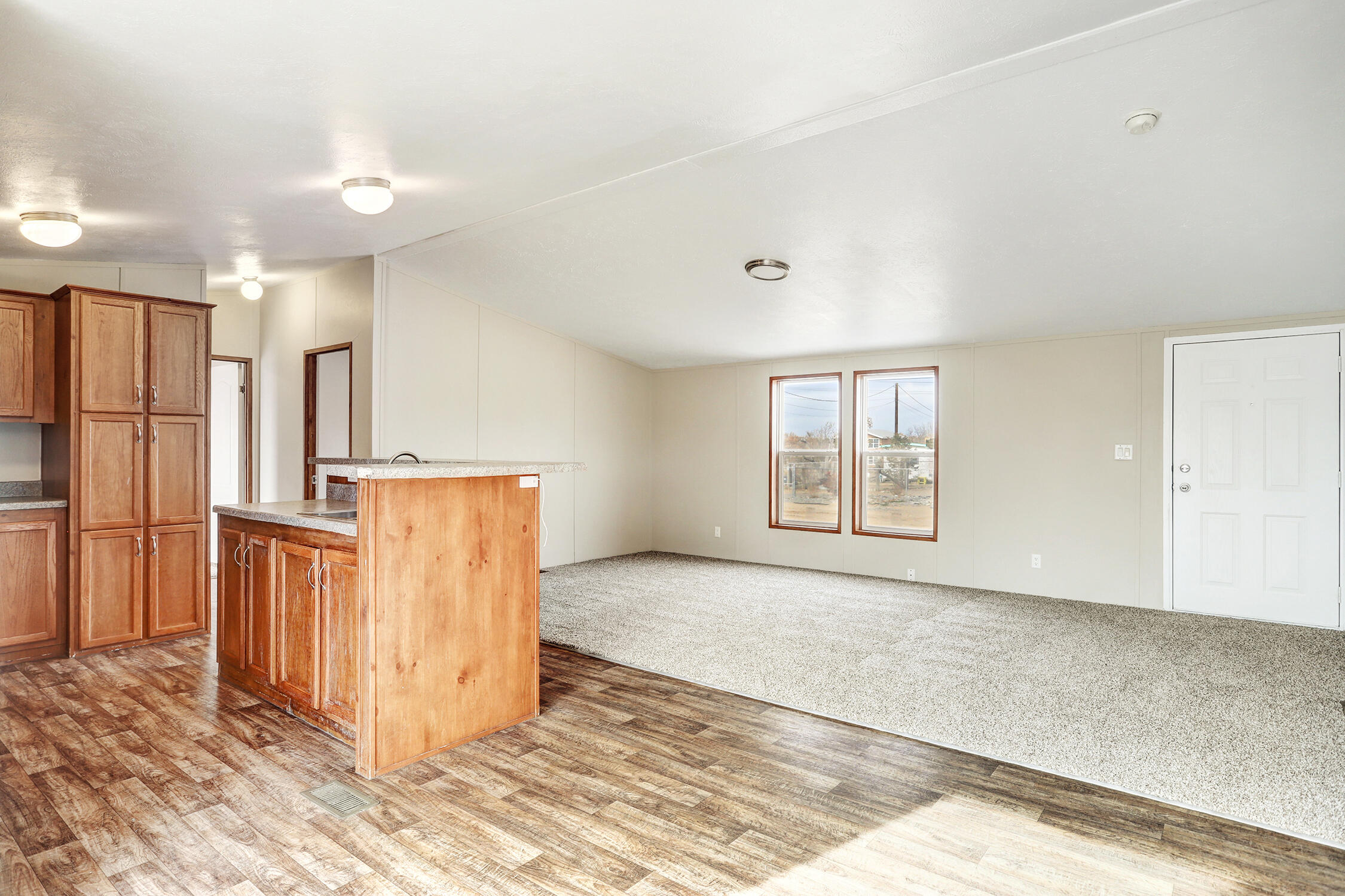 256 Sunnyslope Street SW