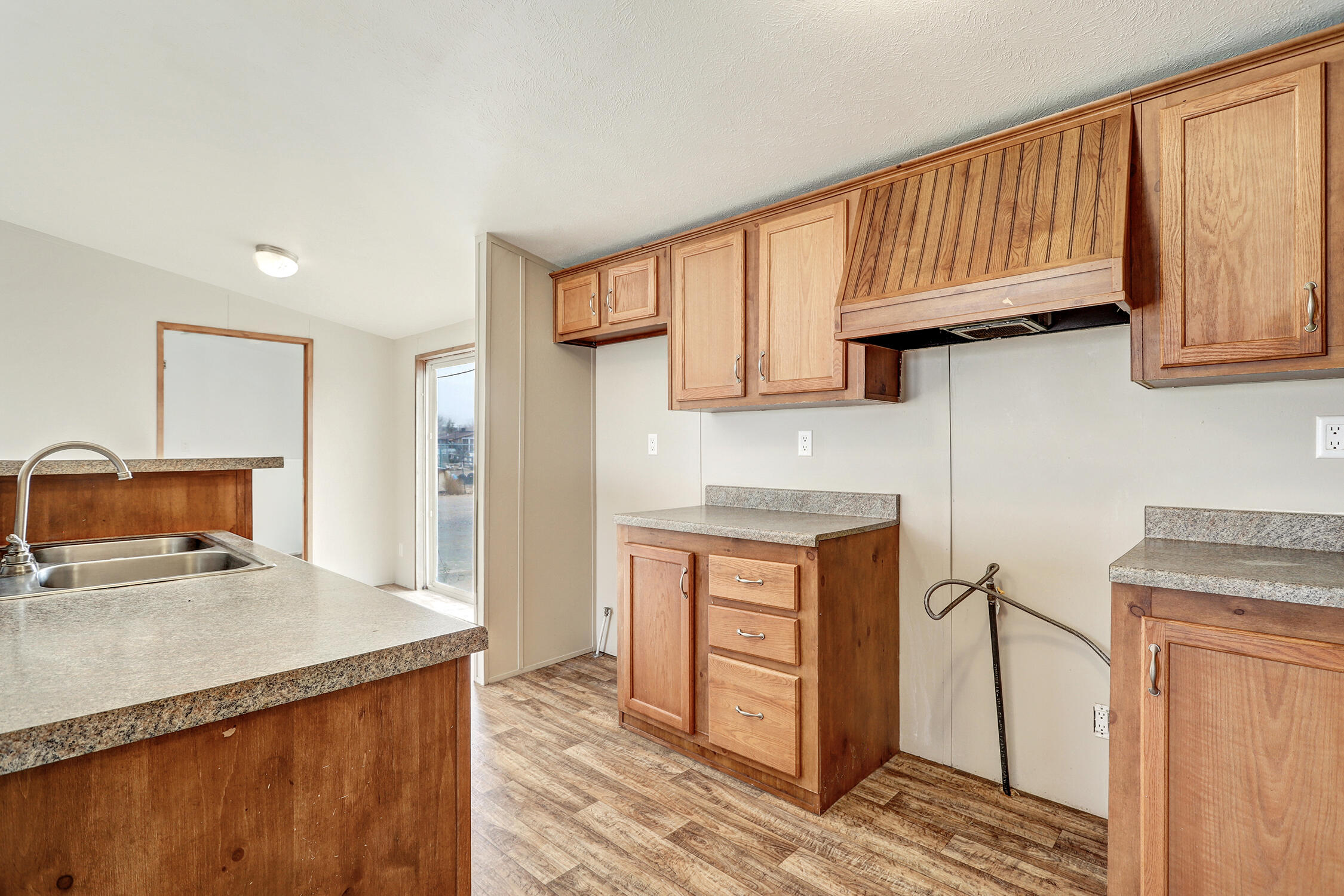 256 Sunnyslope Street SW