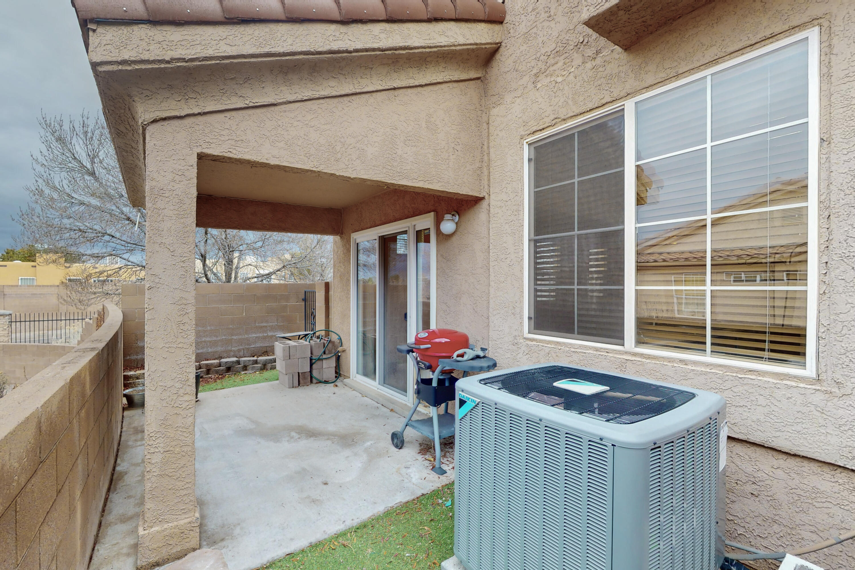 5279 Na Pali Street NE