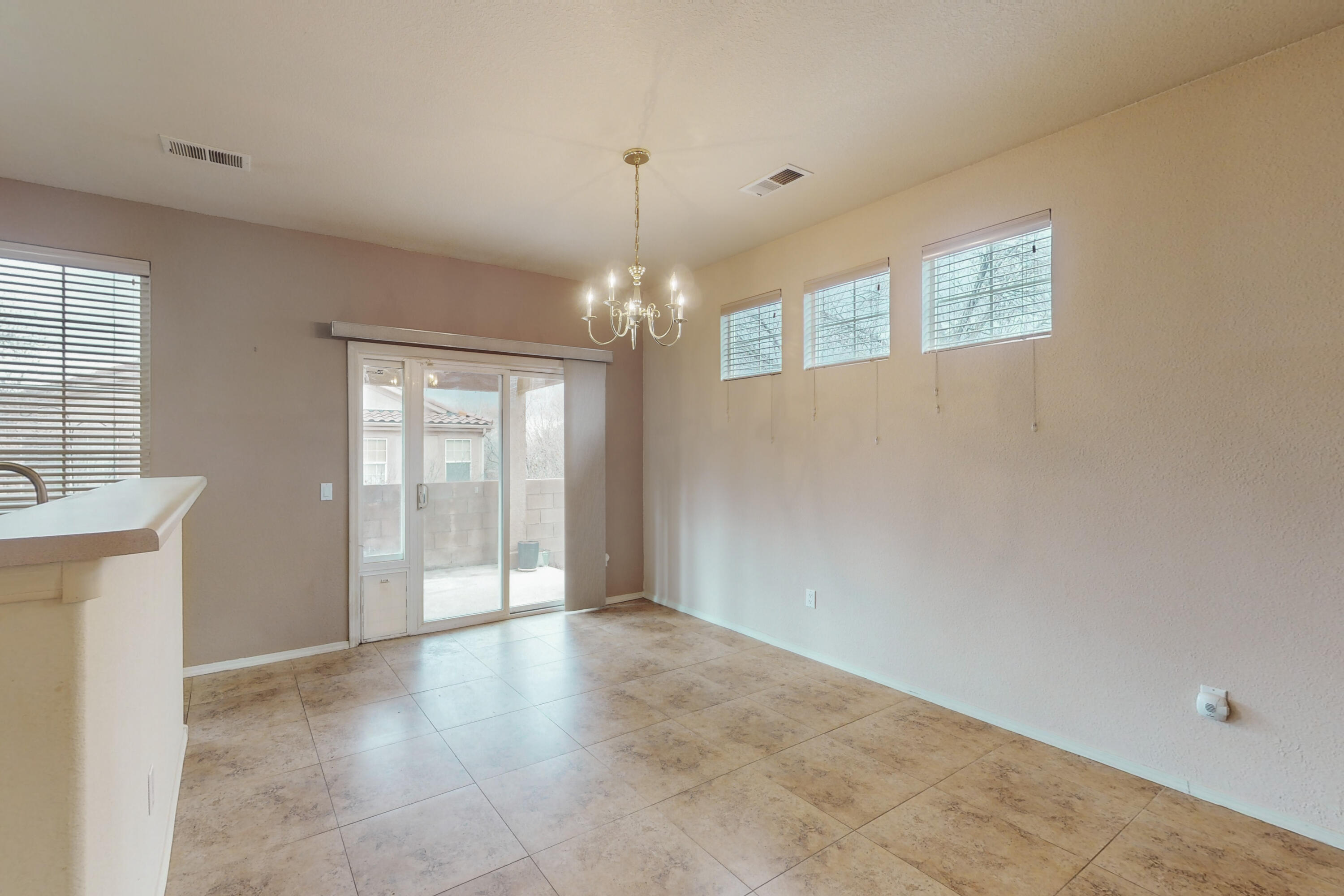5279 Na Pali Street NE