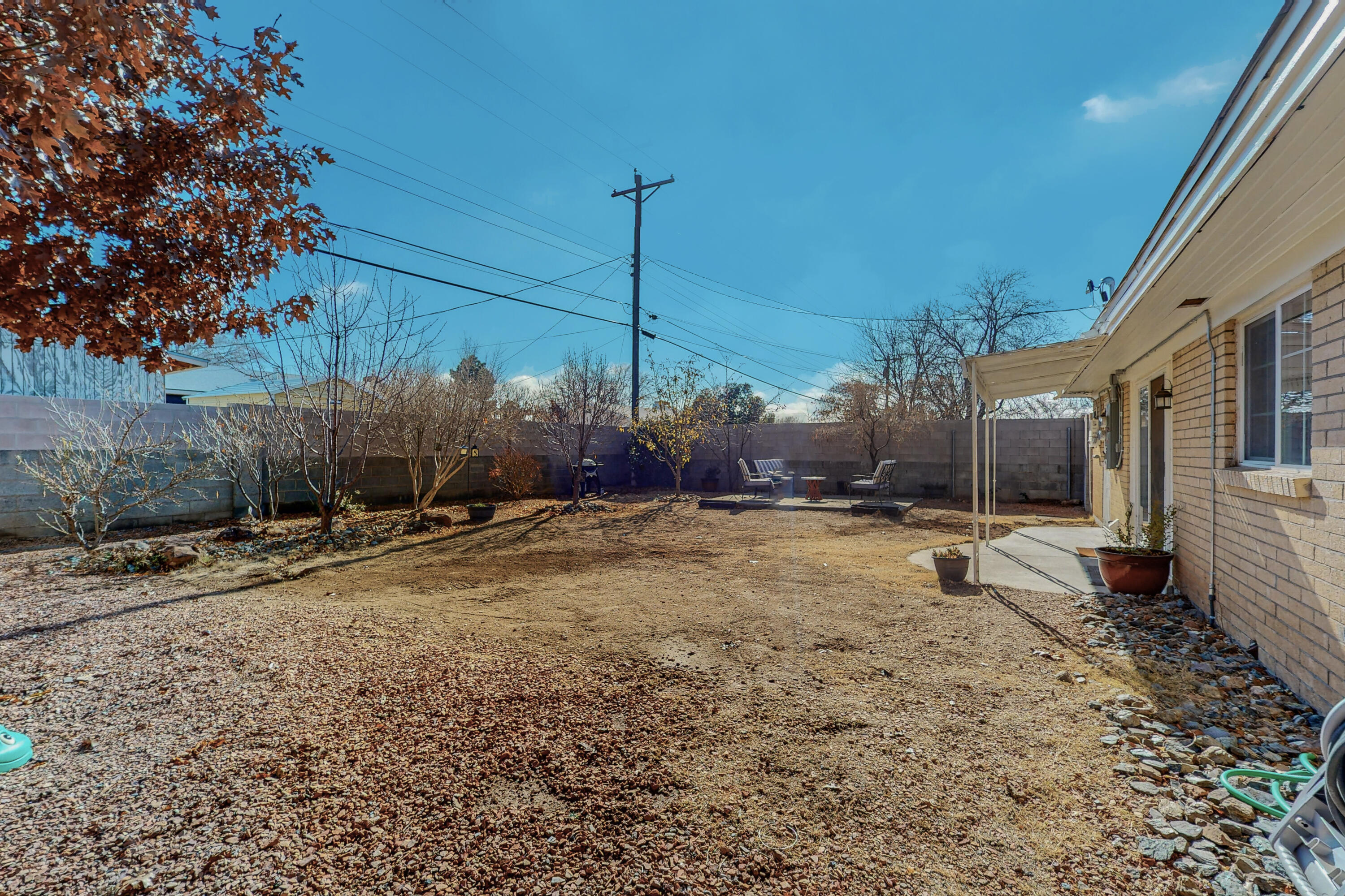 2832 Arizona Street NE