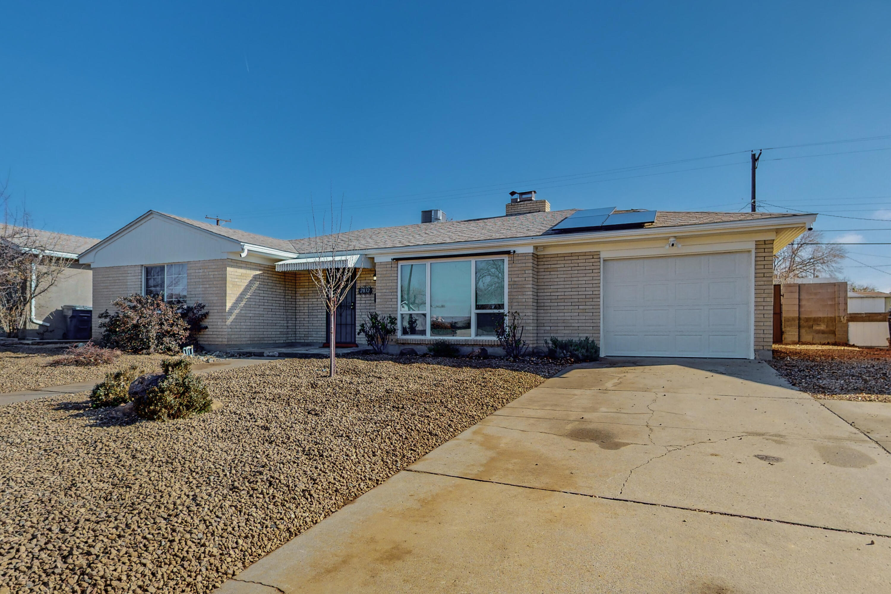 2832 Arizona Street NE