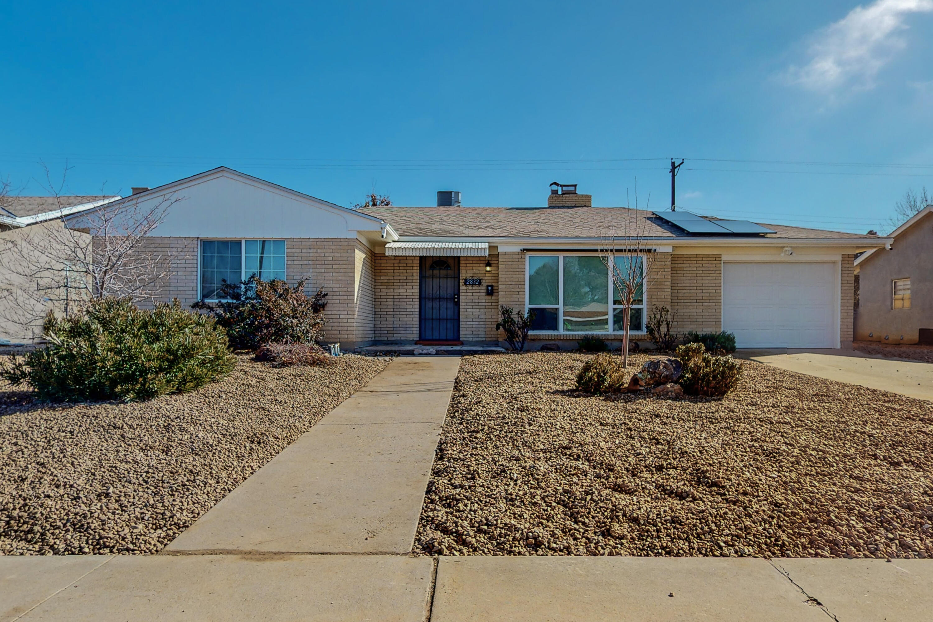 2832 Arizona Street NE