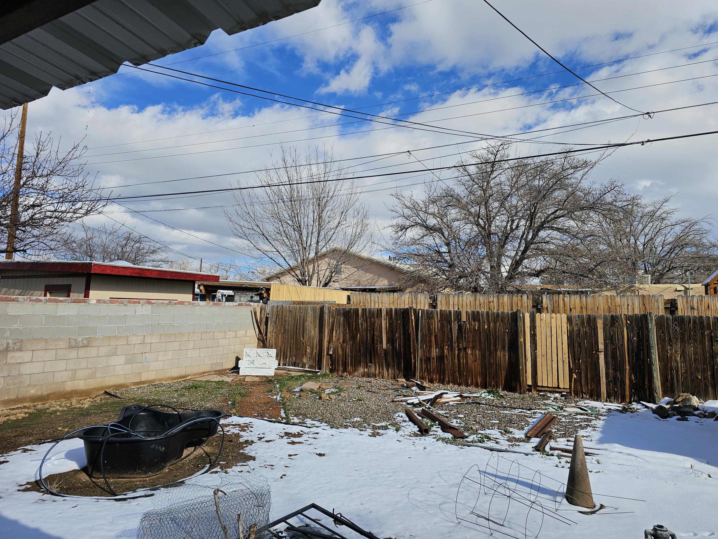 708 Cardenas Drive SE